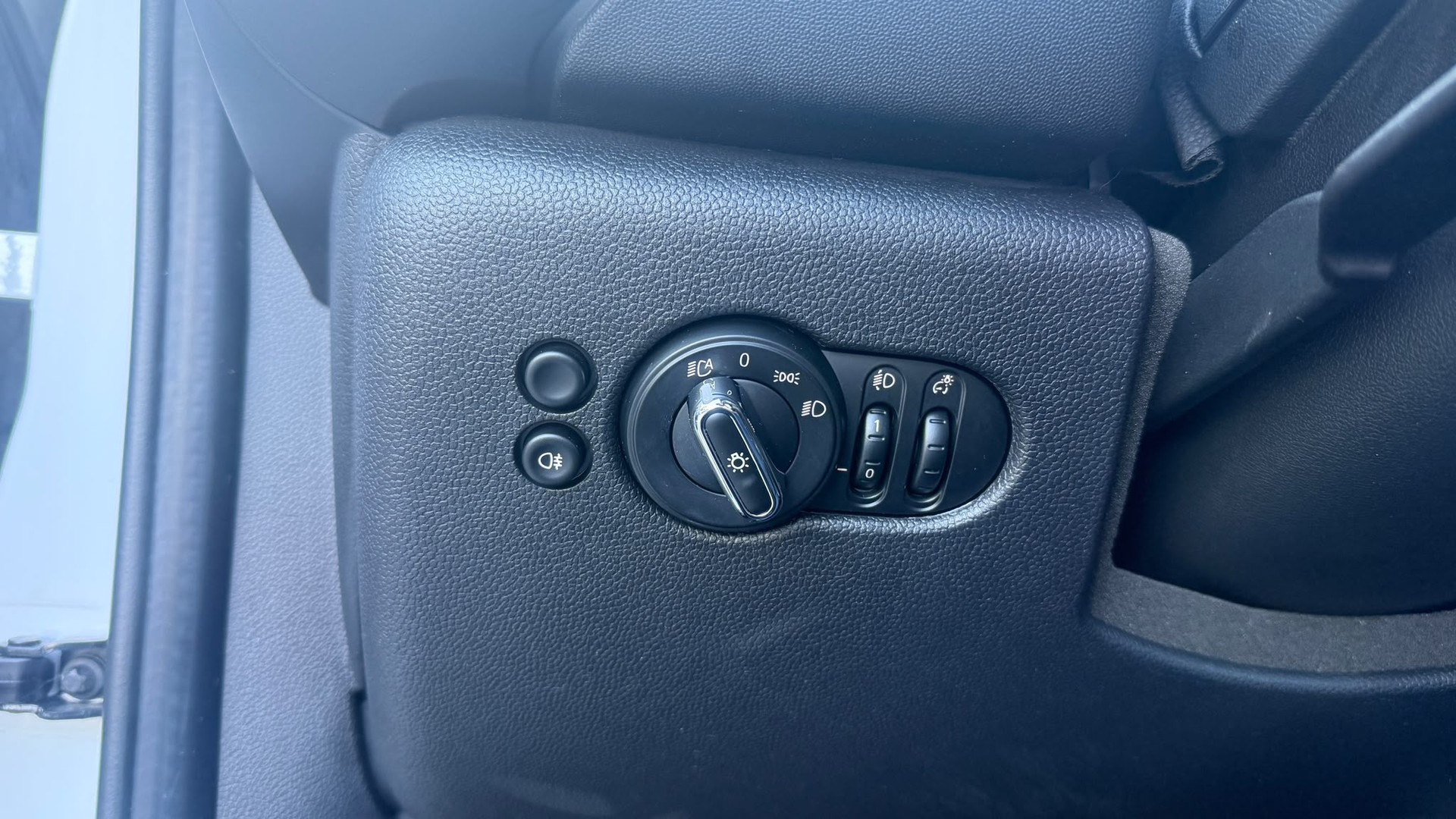 MINI Cooper Resolute Edition DKG-image-13