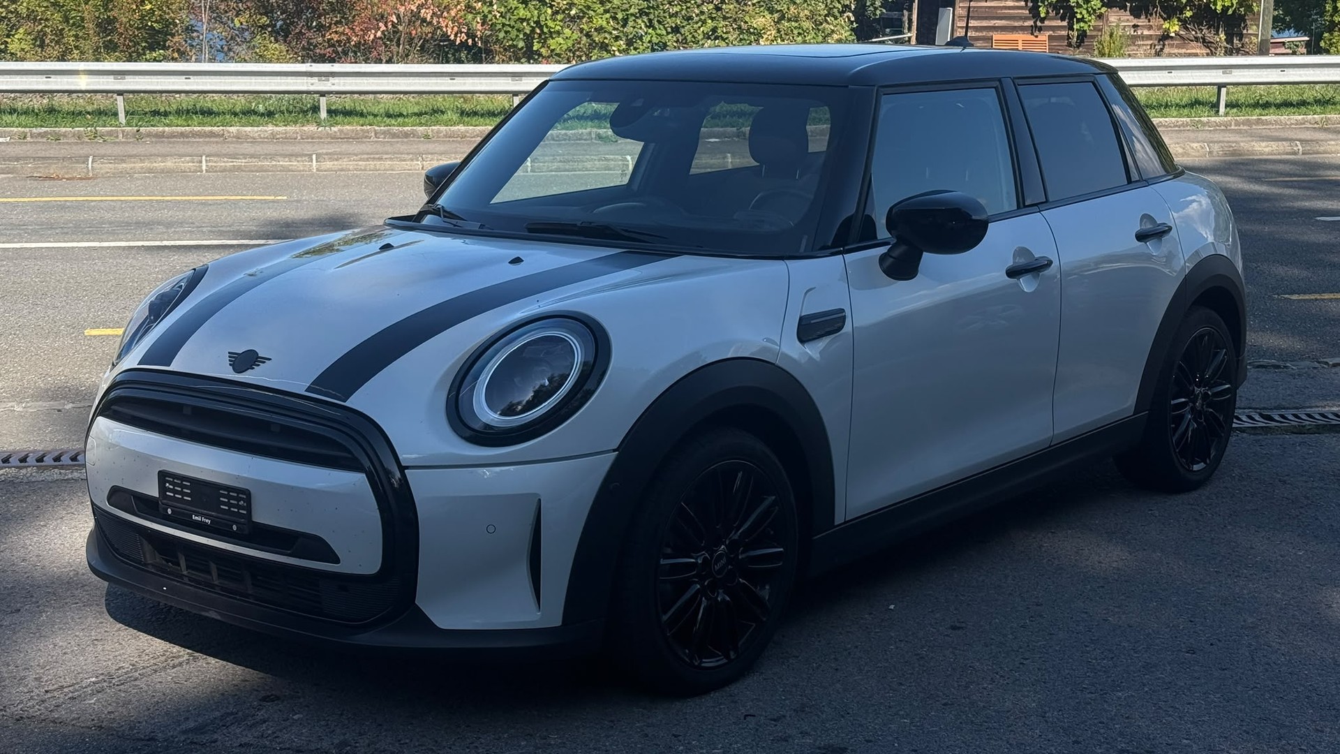 MINI Cooper Resolute Edition DKG-image-1