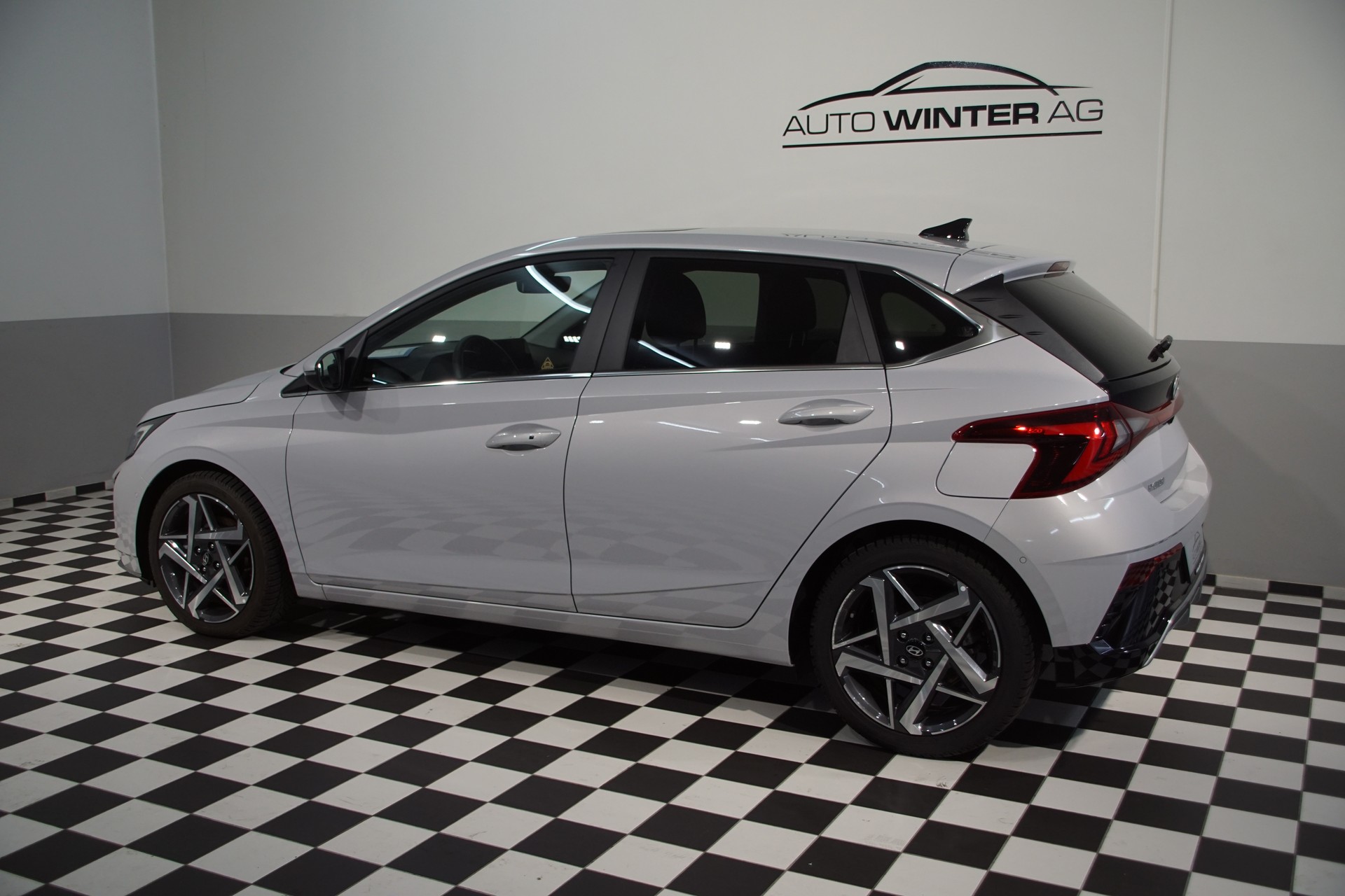 HYUNDAI i20 1.0 T-GDi Vertex DCT ++SWISS++-image-8