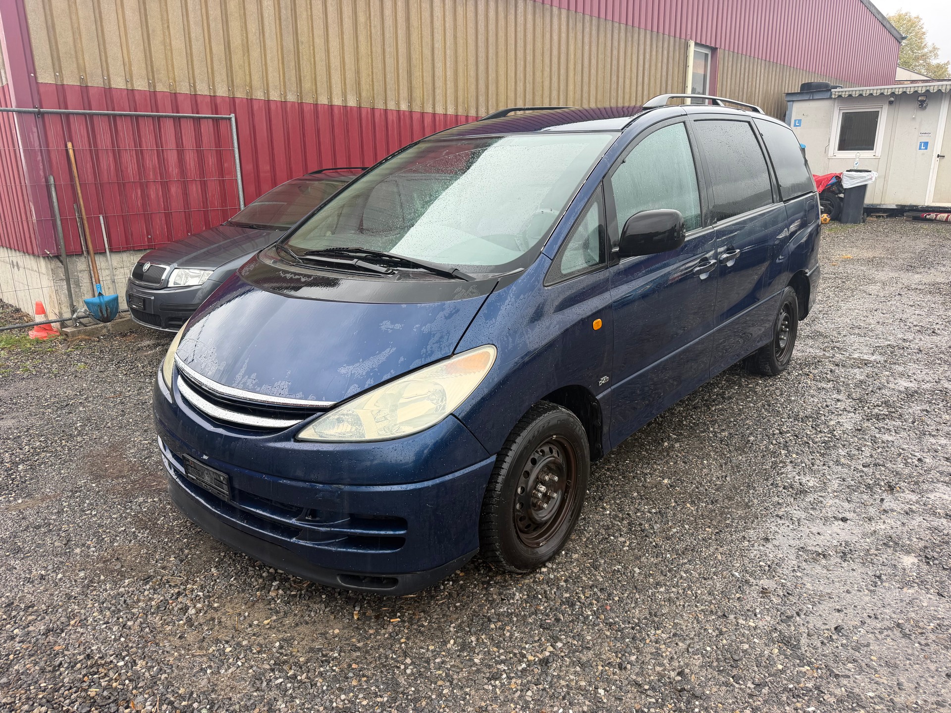 TOYOTA Previa 2.0 D4D Linea Luna-image-1