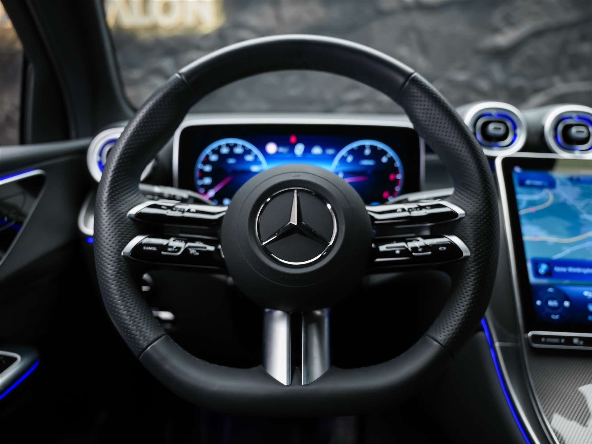 MERCEDES-BENZ GLC 300 d 4Matic AMG Line 9G-Tronic *21" Felgen*Digital Light*AHK*-image-26