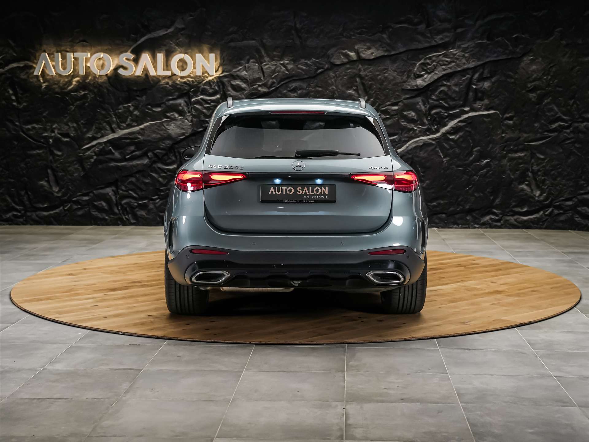 MERCEDES-BENZ GLC 300 d 4Matic AMG Line 9G-Tronic *21" Felgen*Digital Light*AHK*-image-4