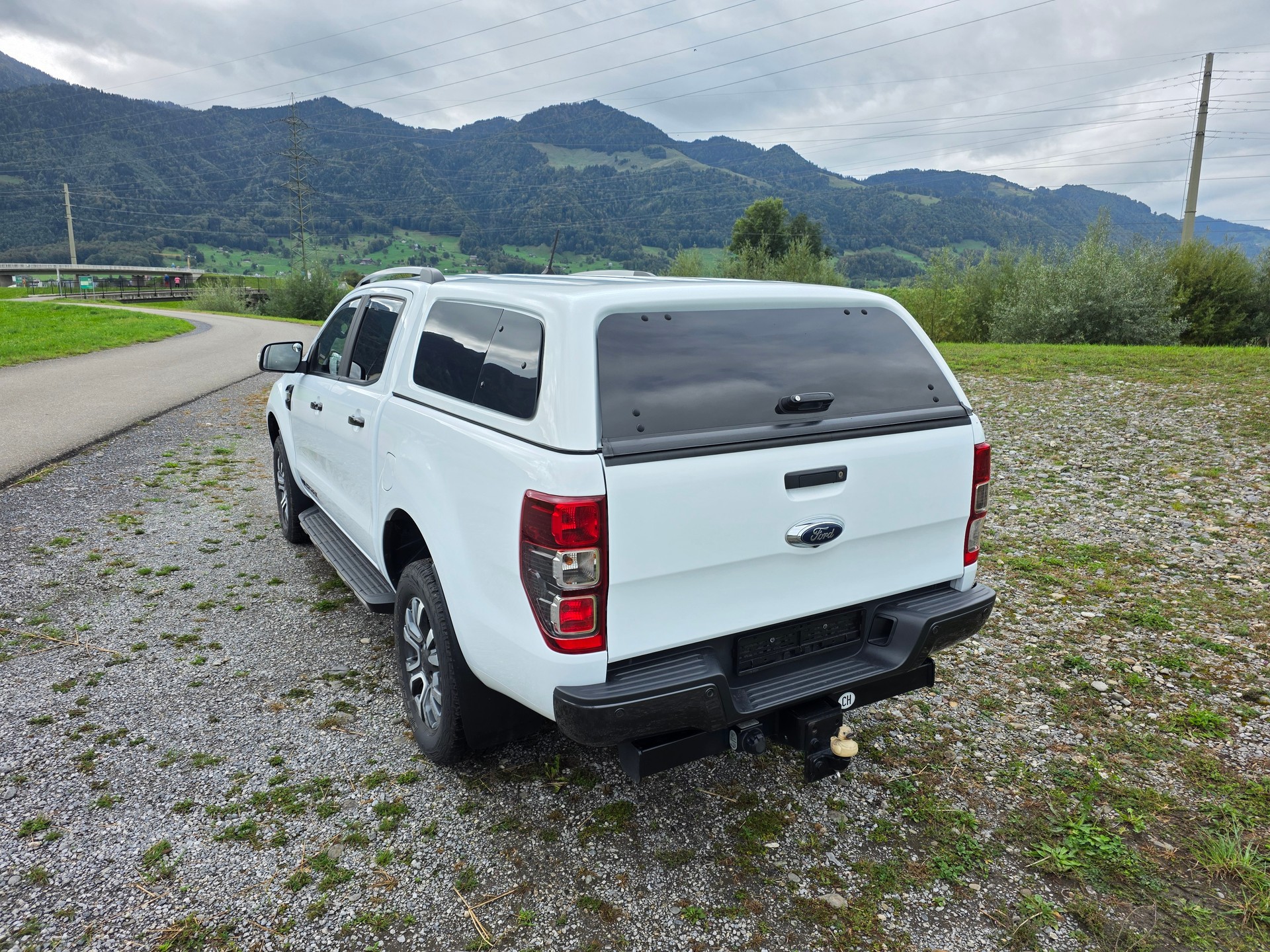 FORD 2.0 EcoBlue 4x4 Wildtrak-image-4