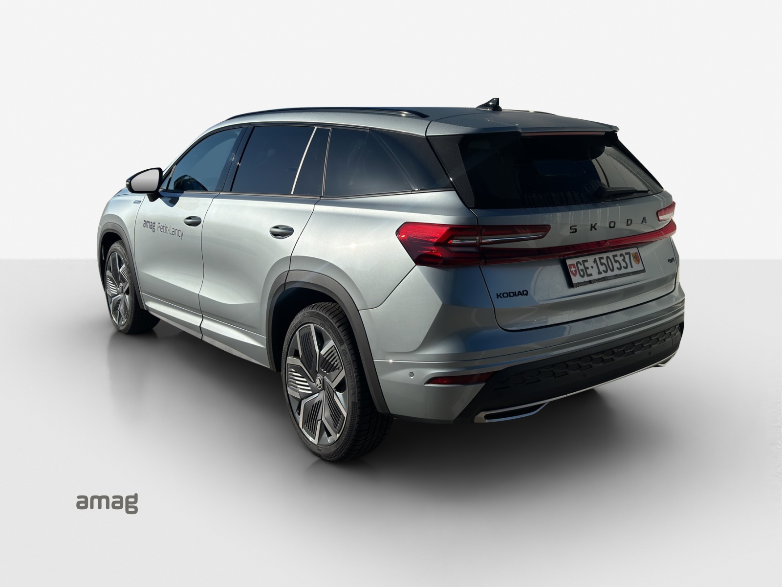 SKODA Kodiaq 2.0 TSI Sportline 4x4-image-2