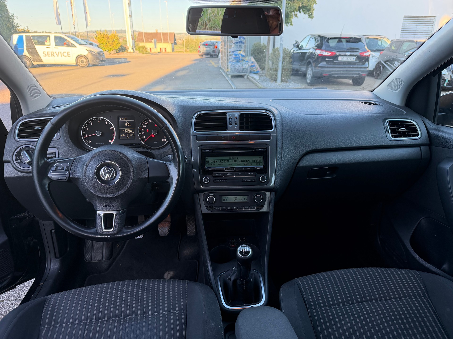 VW Polo 1.4 16V Trendline-image-2
