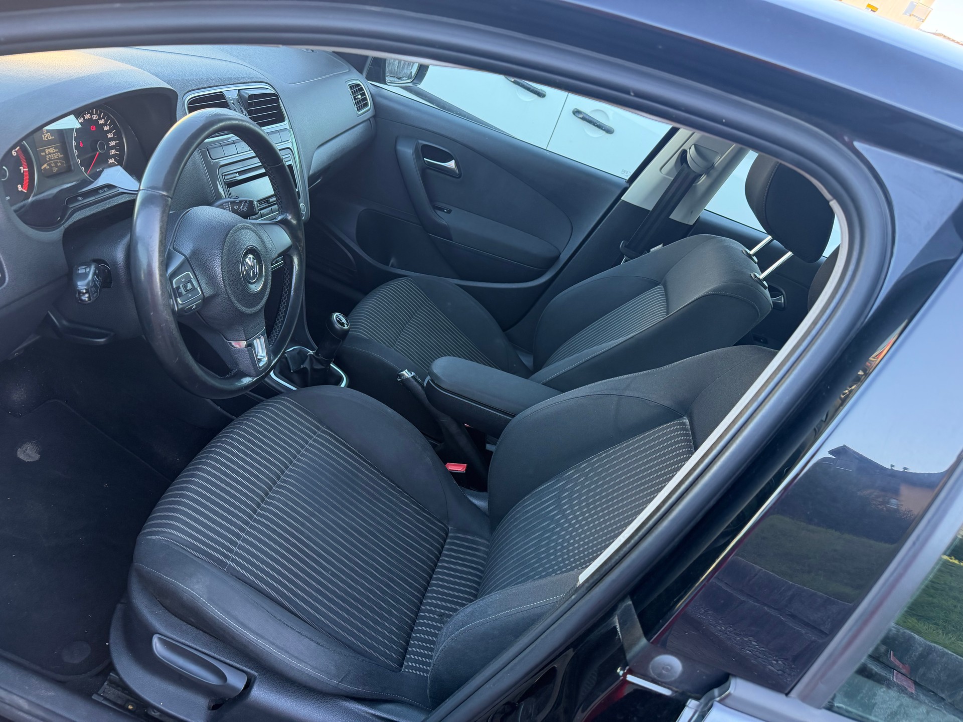 VW Polo 1.4 16V Trendline-image-13