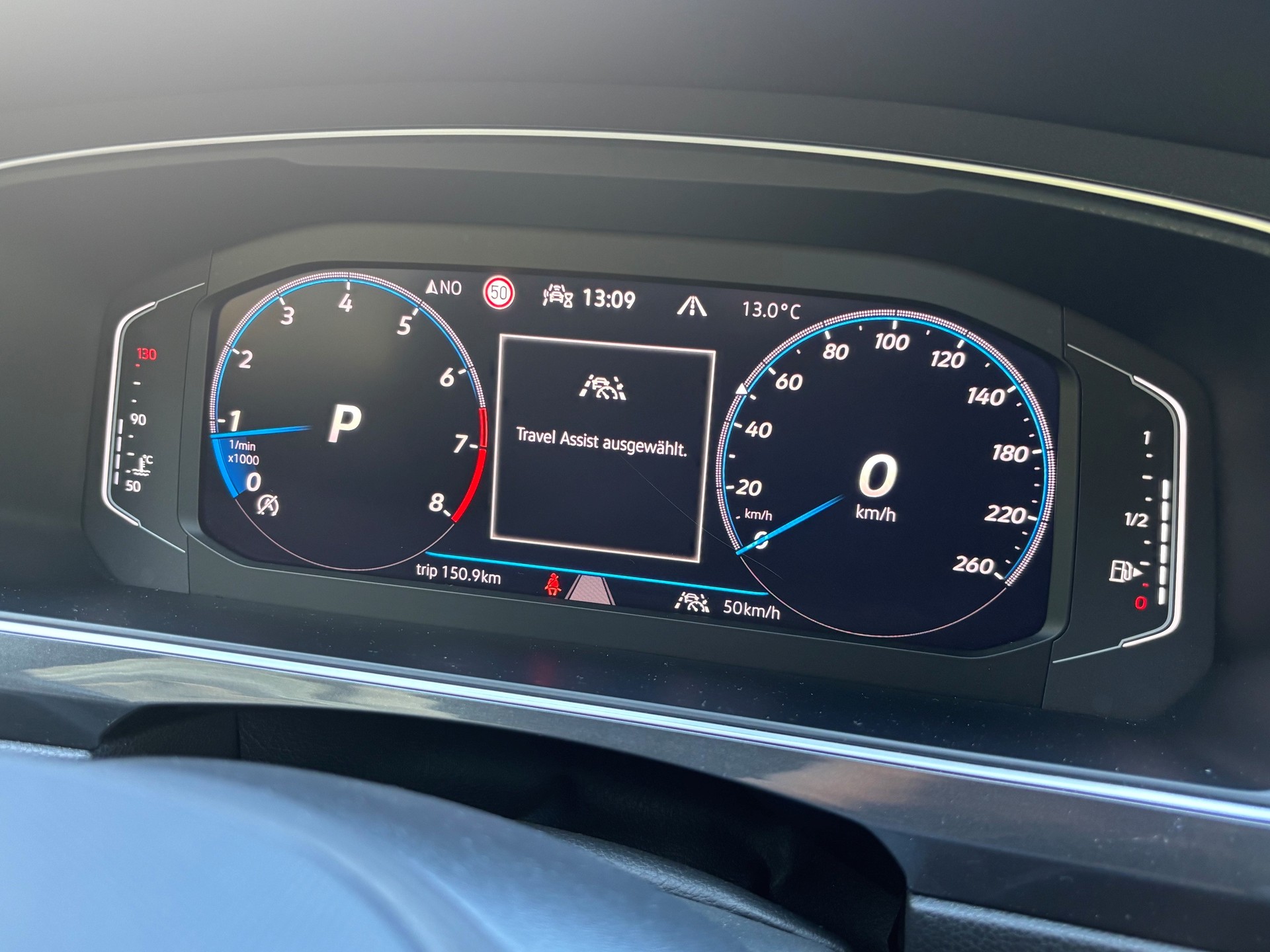 VW Tiguan Allspace 2.0TSI DSG R-Line 4Motion 7P-image-10
