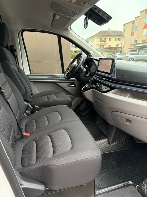 MAXUS eDeliver 7 L1 88kWh AWD-image-8