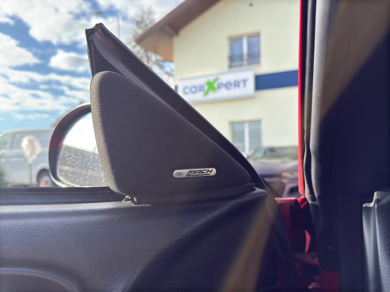 FORD Mustang Convertible 5.0 V8 GT Cabriolet-image-11