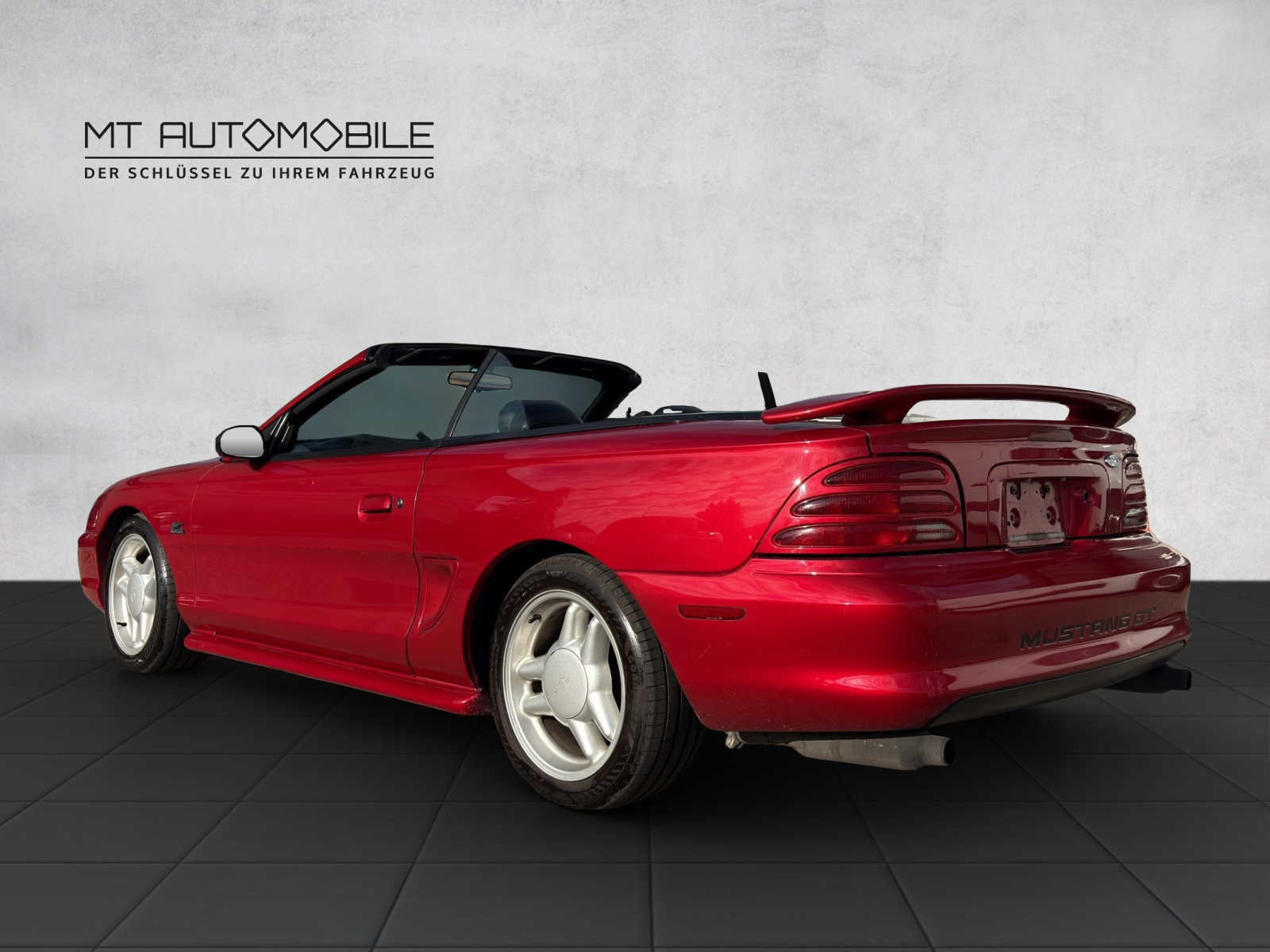FORD Mustang Convertible 5.0 V8 GT Cabriolet-image-1