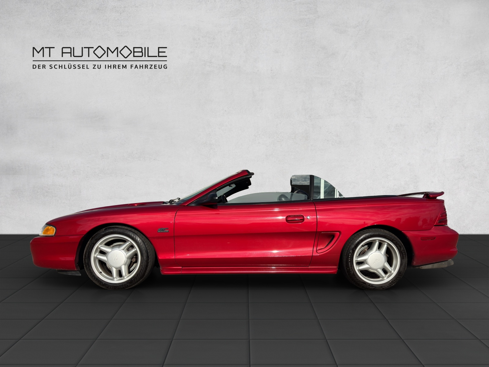 FORD Mustang Convertible 5.0 V8 GT Cabriolet-image-2