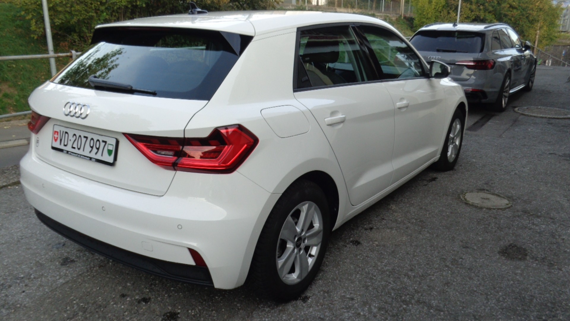 AUDI A1 Sportback 30 TFSI S-tronic-image-5