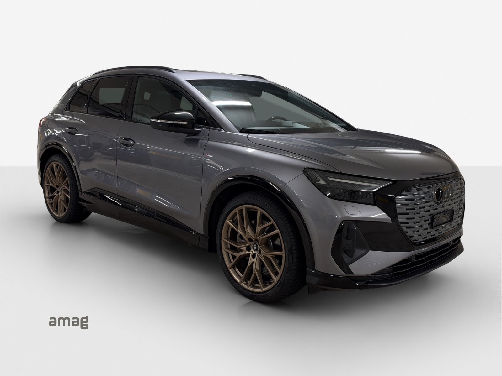 AUDI Q4 e-tron 50 quattro-image-6