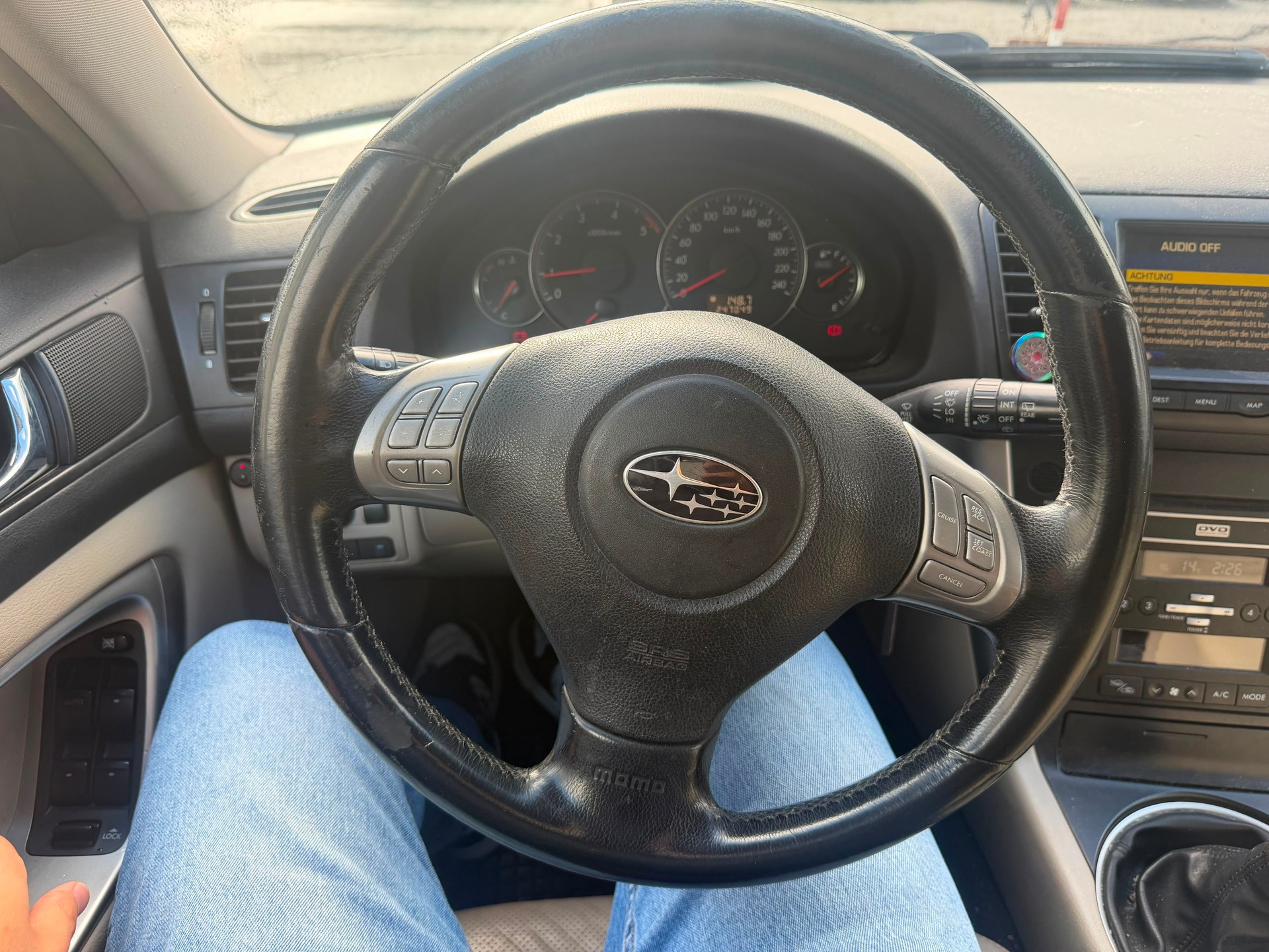 SUBARU Legacy 2.0D AWD Limited-image-9