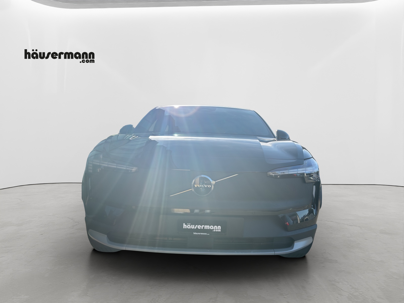 VOLVO EX30 CC P8 Ultra AWD-image-8