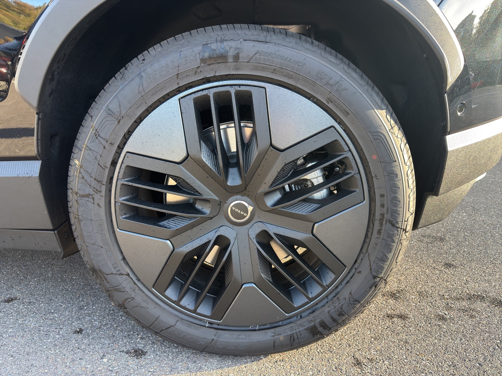 VOLVO EX30 CC P8 Ultra AWD-image-14