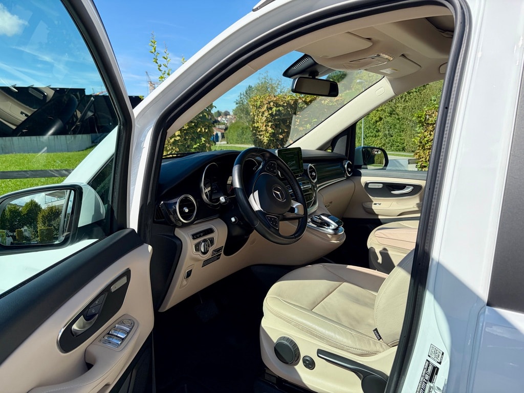 MERCEDES-BENZ 250 d 4matic-image-1