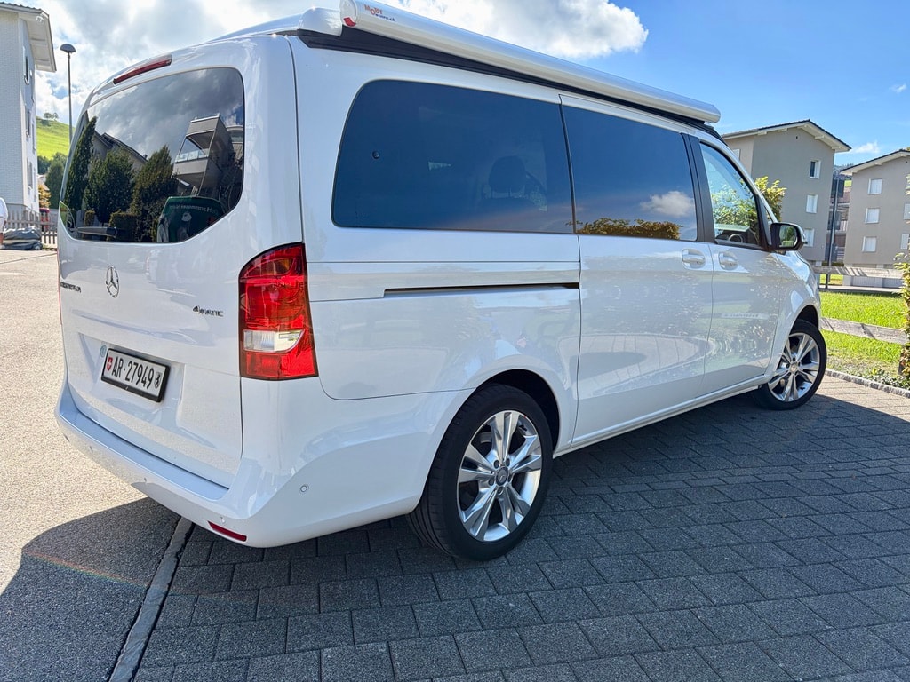 MERCEDES-BENZ 250 d 4matic-image-8