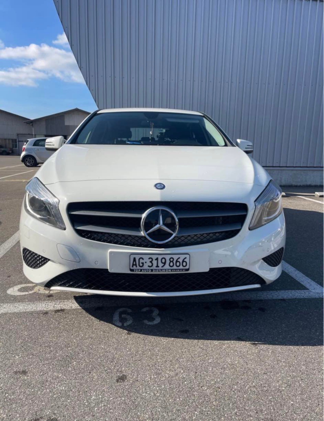 MERCEDES-BENZ A 180-image-0