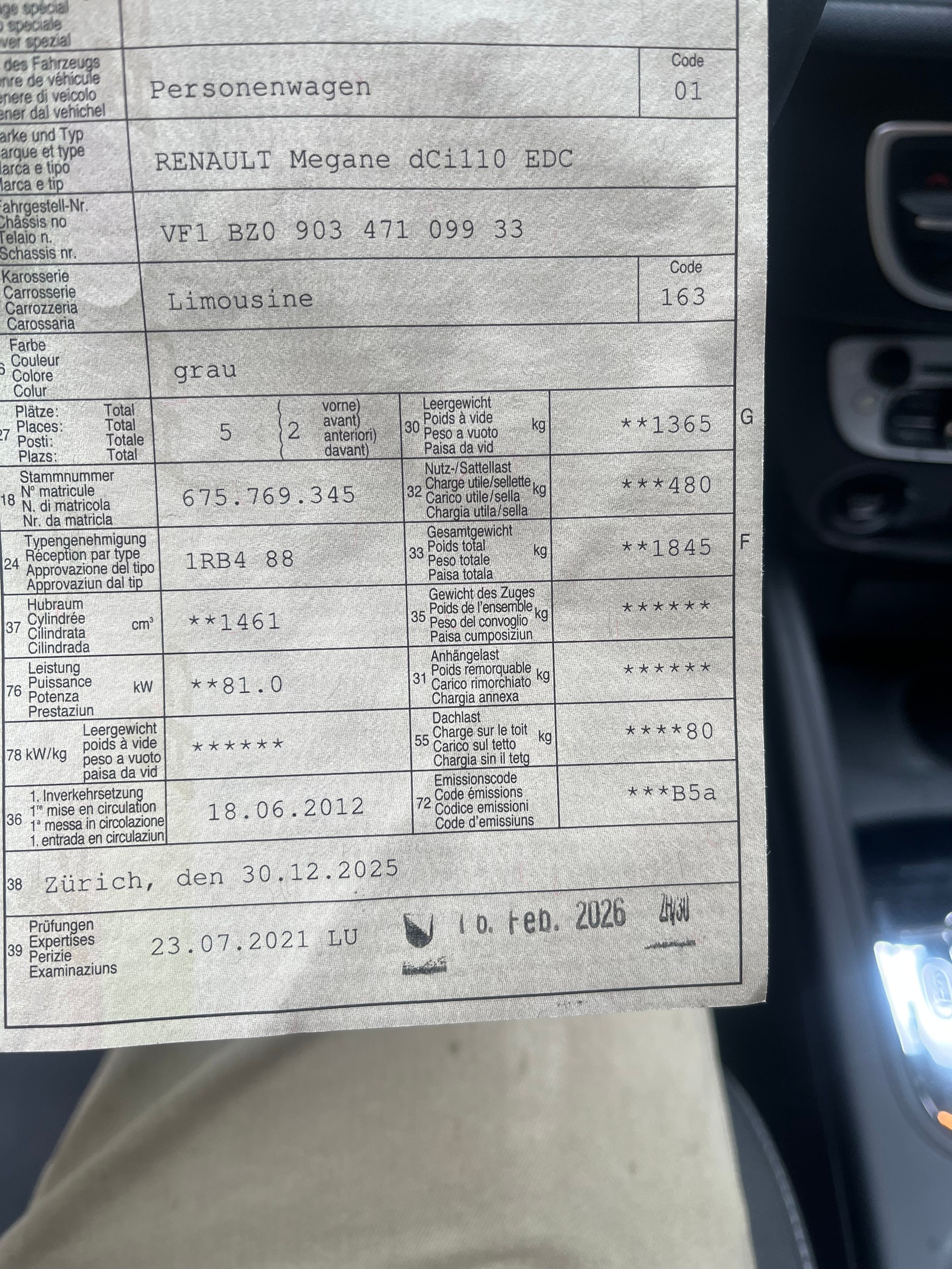 RENAULT Mégane 1.5 dCi Expression EDC-image-12