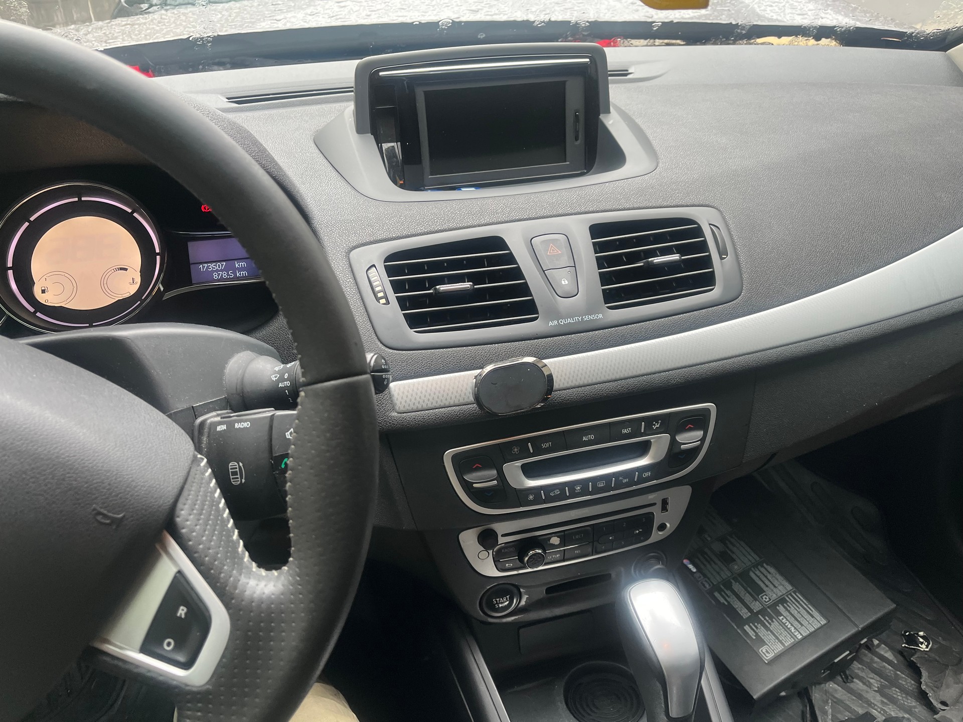 RENAULT Mégane 1.5 dCi Expression EDC-image-7