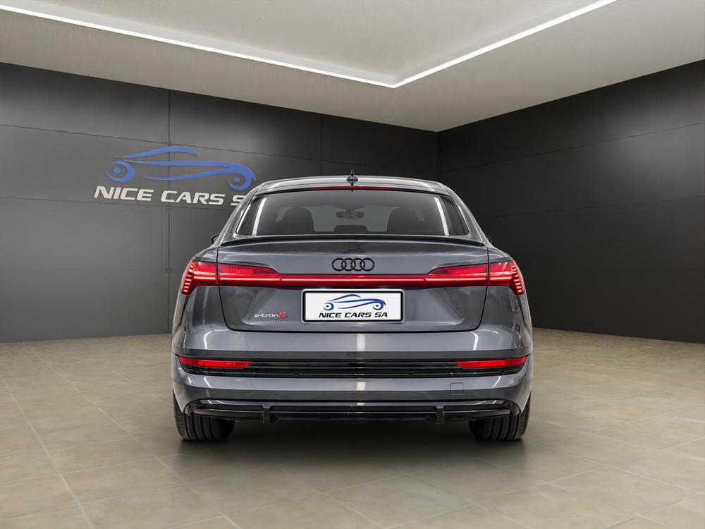 AUDI e-tron S Sportback quattro-image-3