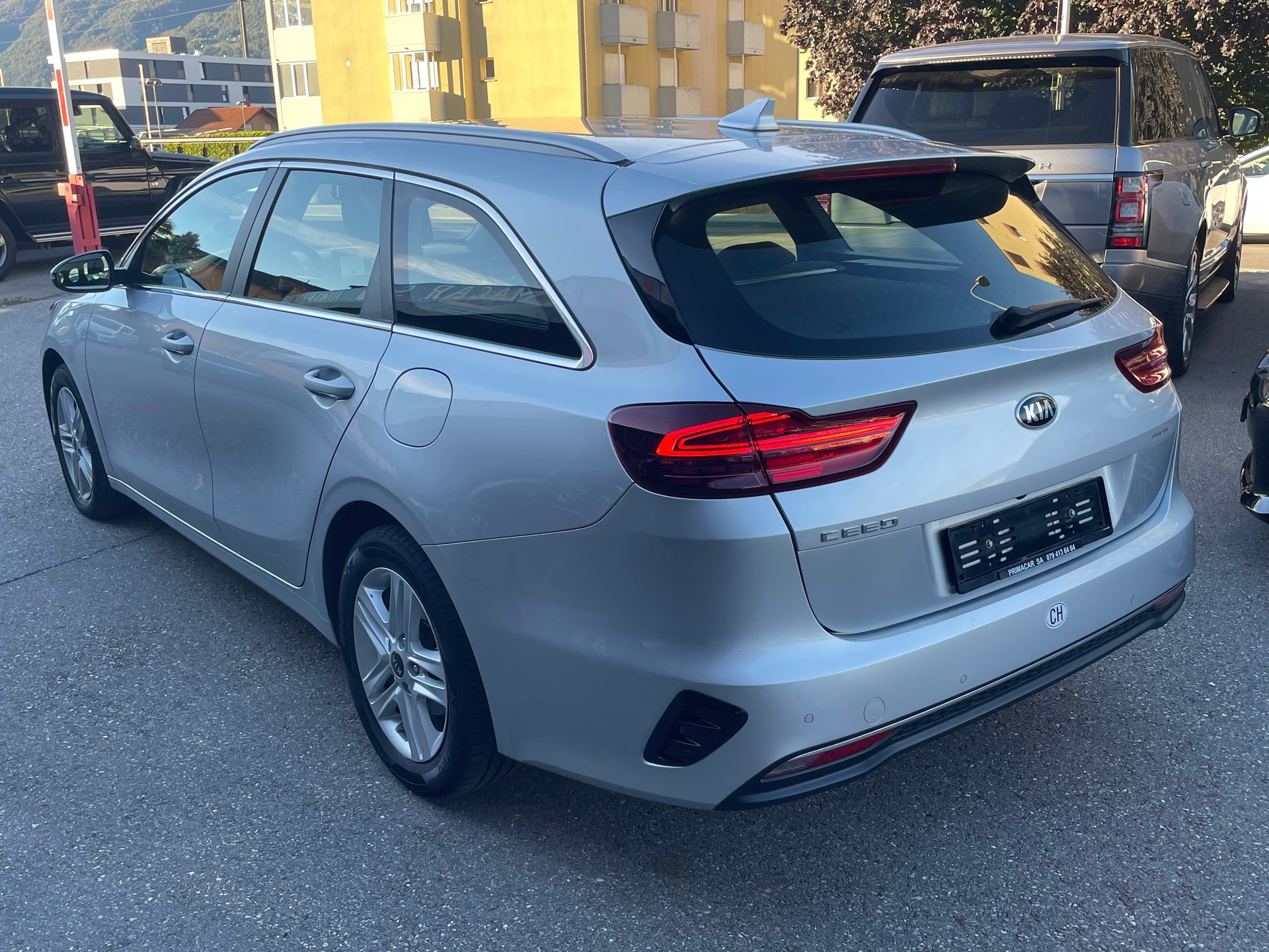KIA Ceed Sportswagon 1.4 T-GDi Trend DCT-image-7