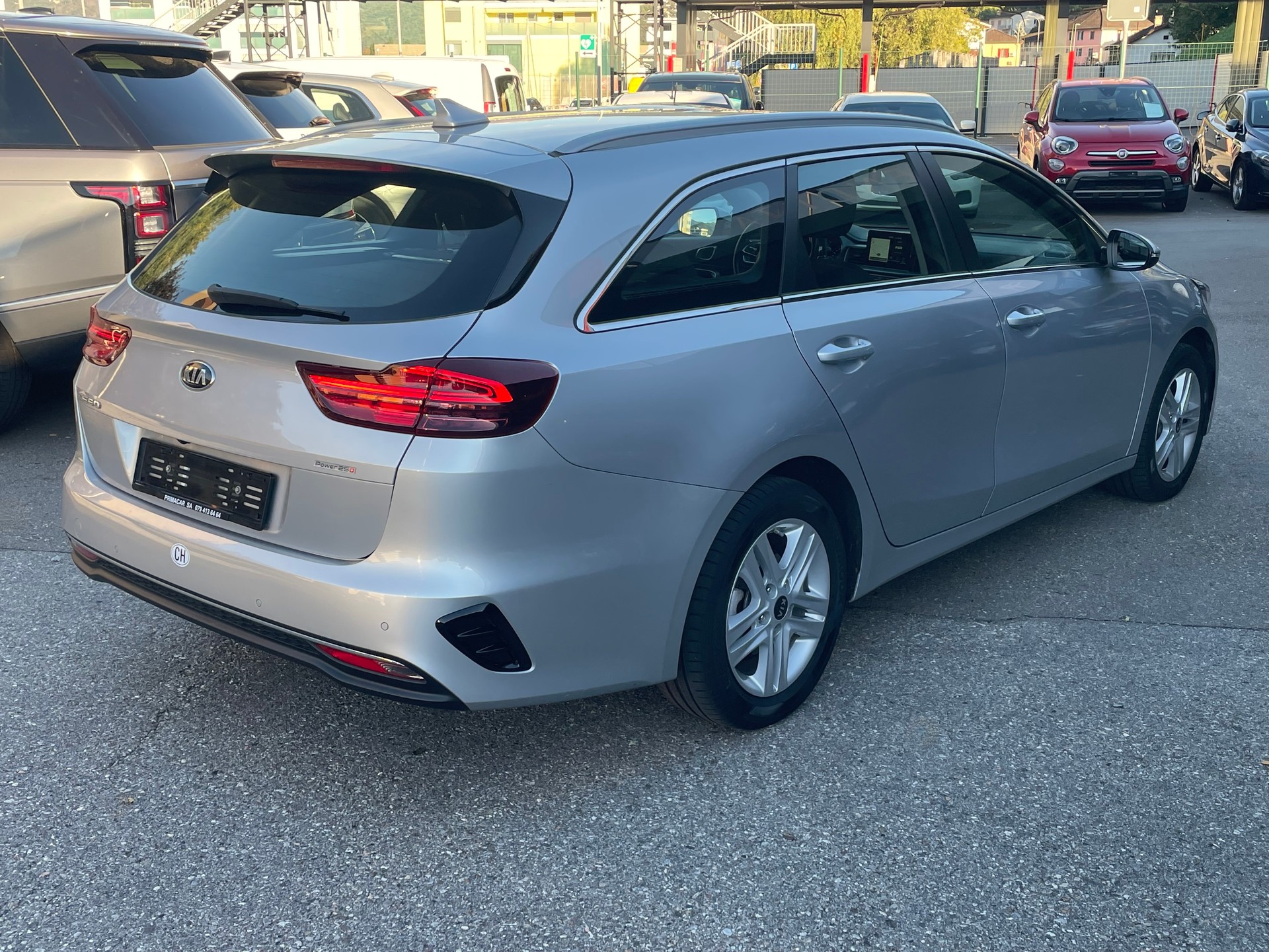 KIA Ceed Sportswagon 1.4 T-GDi Trend DCT-image-9