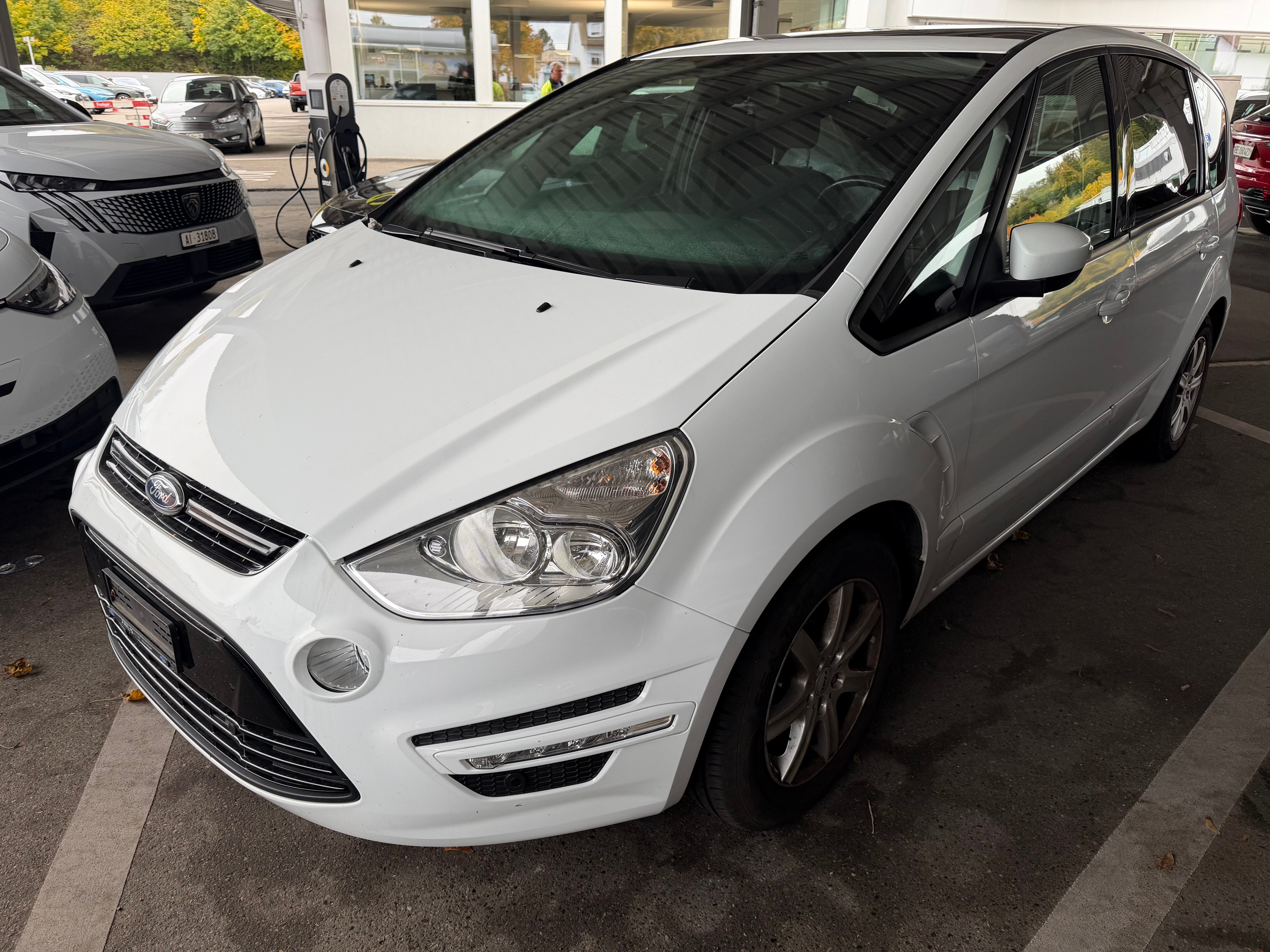 Car photo