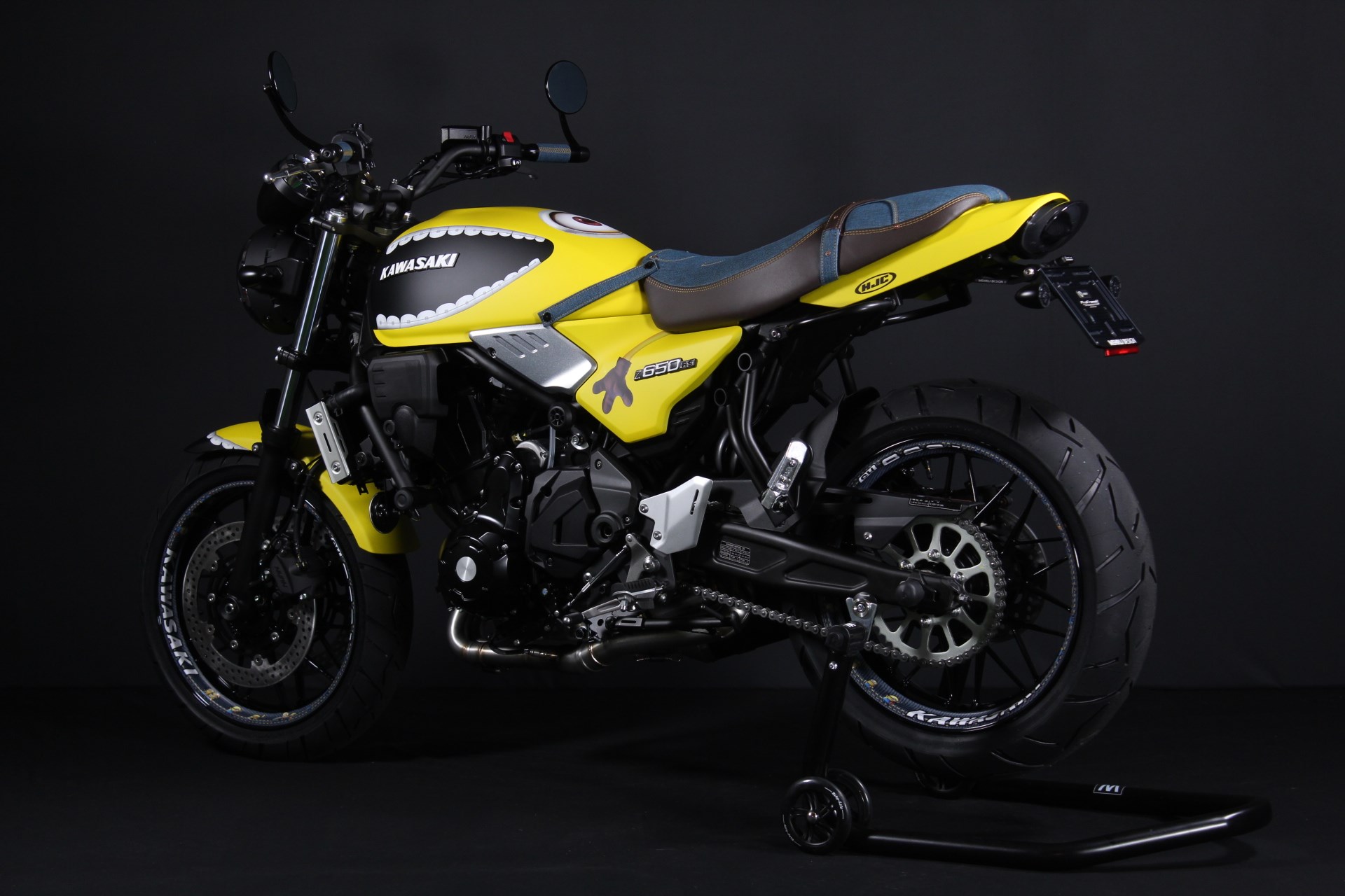 KAWASAKI Z 650 RS (50/35 KW) *Minions*-image-12