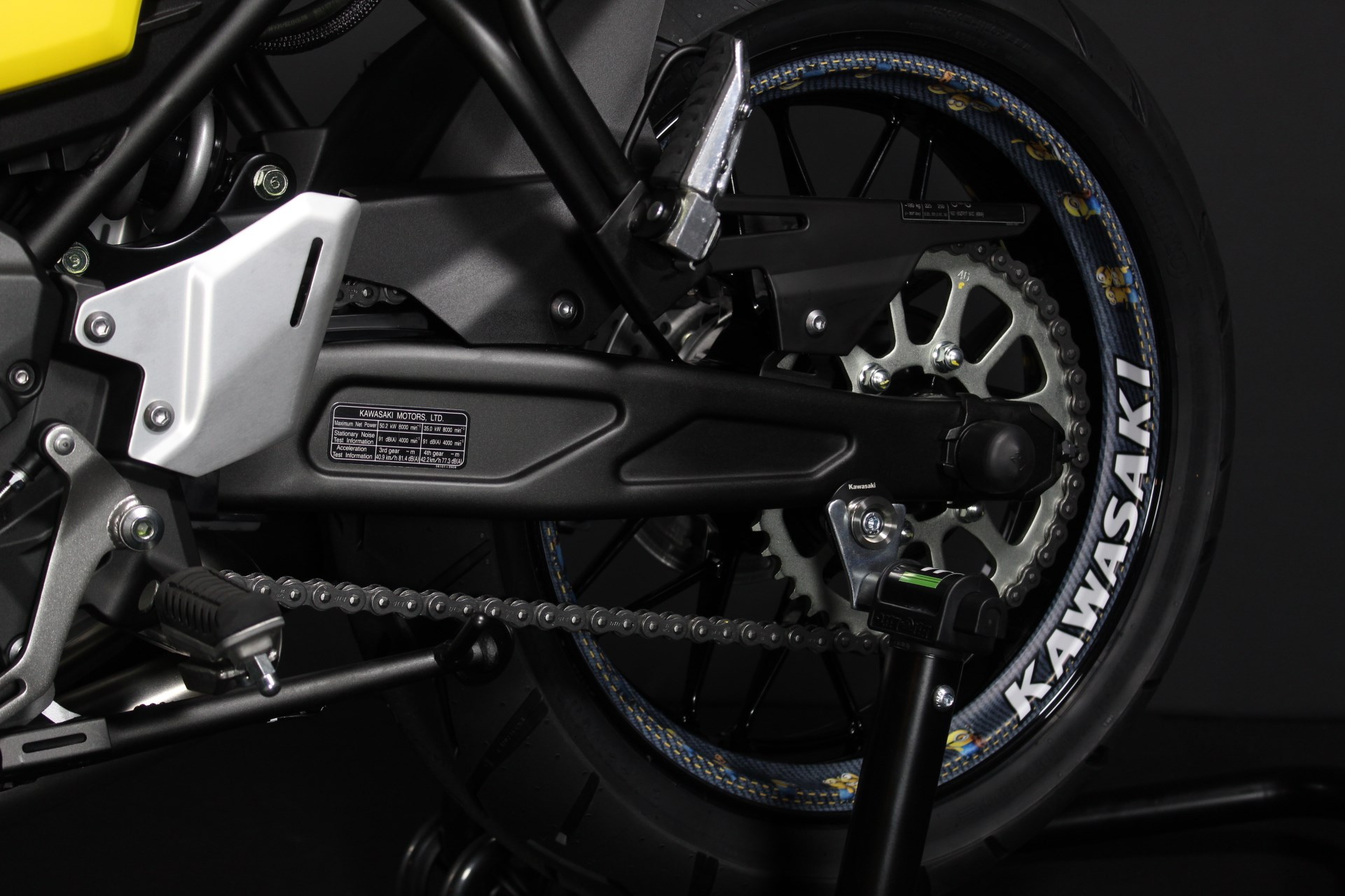 KAWASAKI Z 650 RS (50/35 KW) *Minions*-image-6