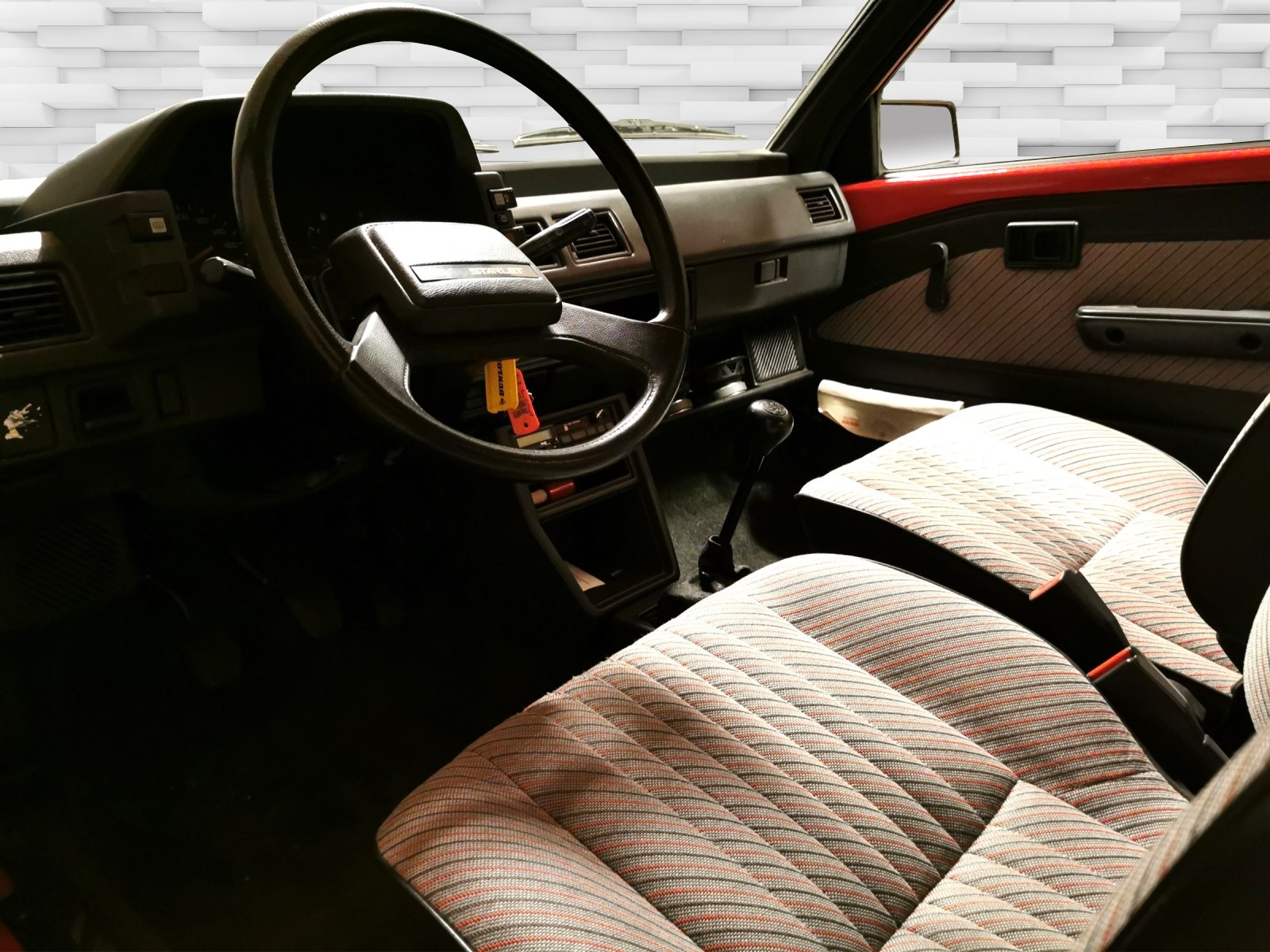TOYOTA Starlet 1300 Light-image-7