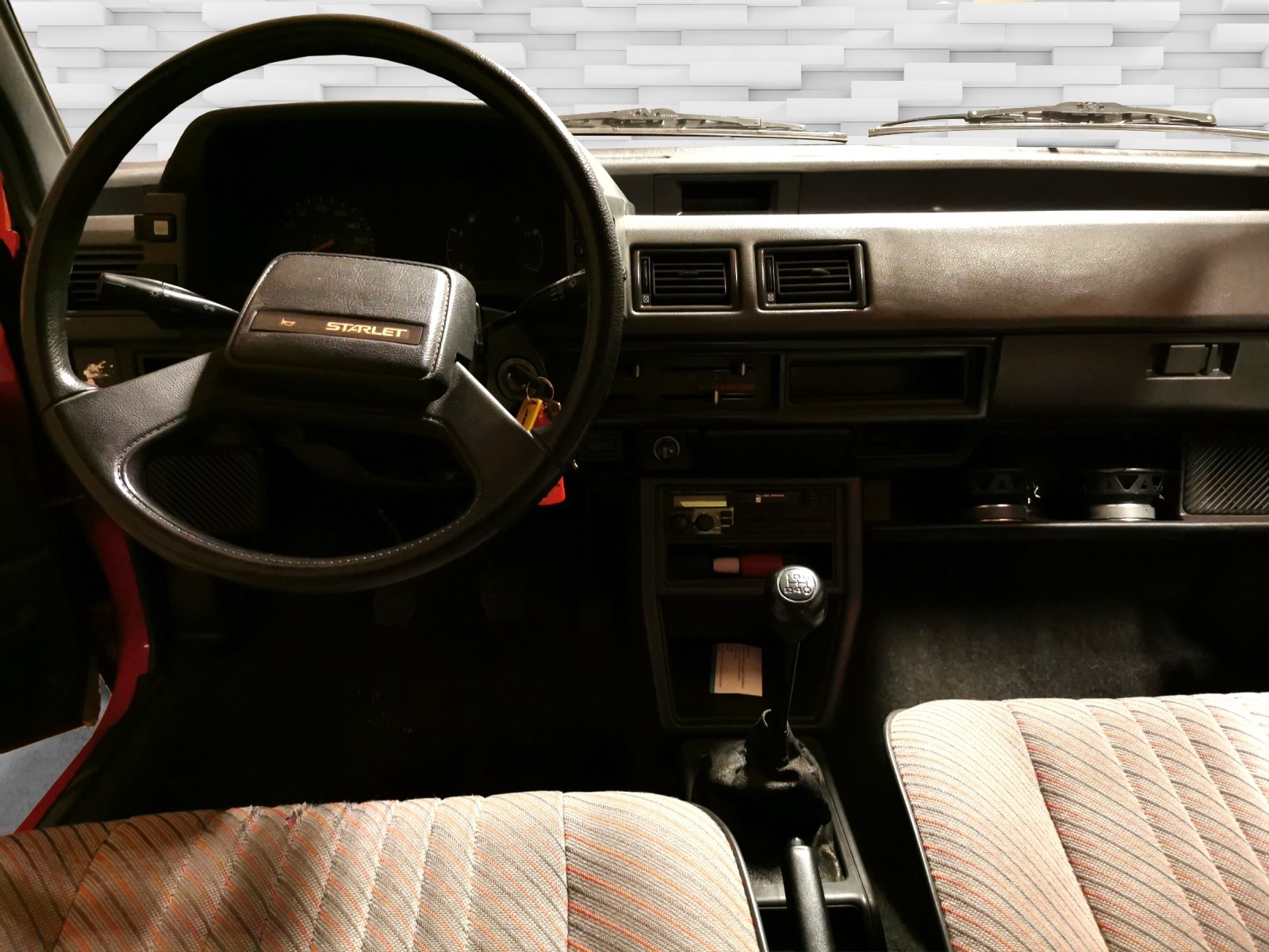 TOYOTA Starlet 1300 Light-image-9
