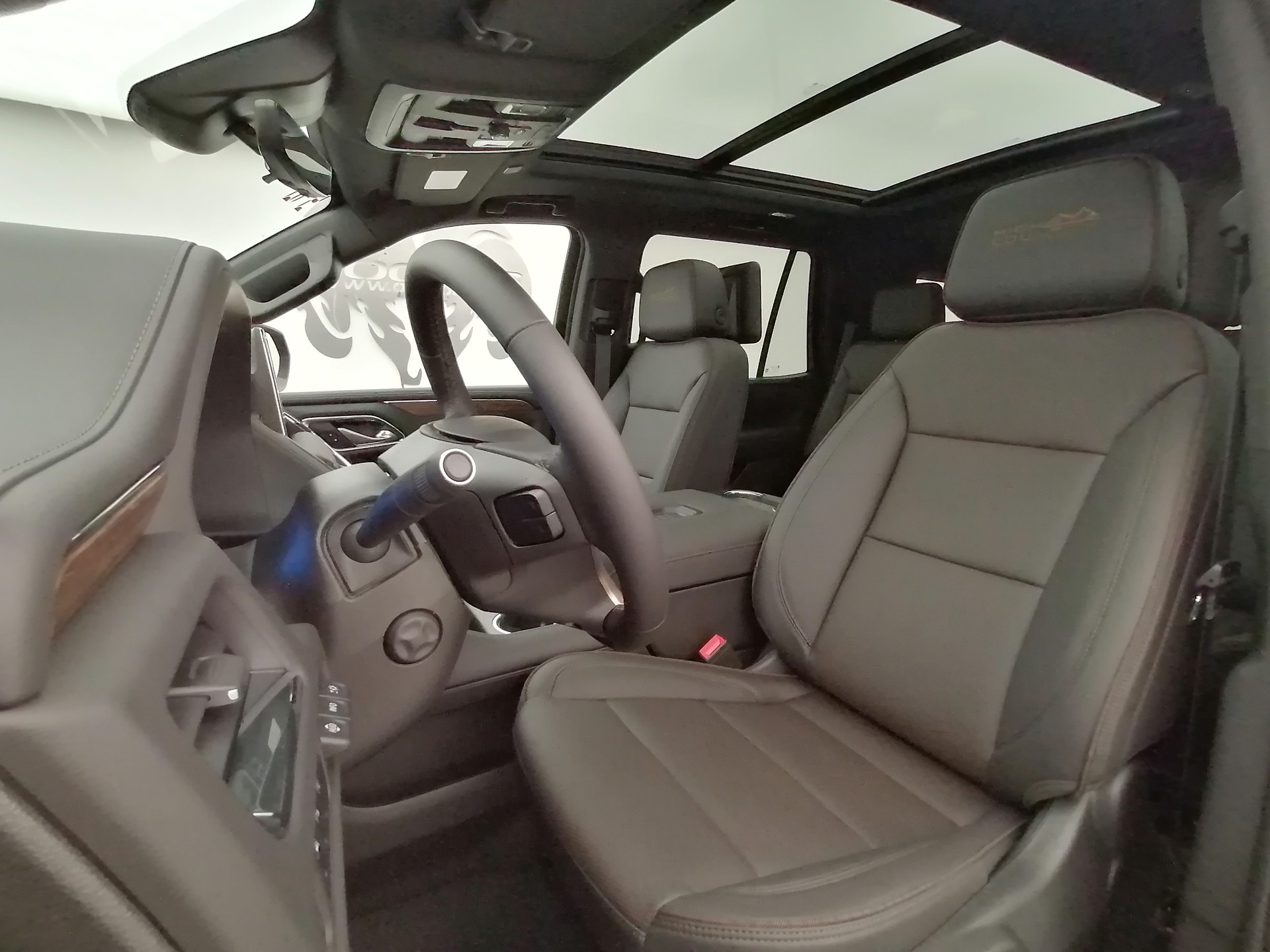 CHEVROLET Tahoe 6.2 AWD High Country-image-7