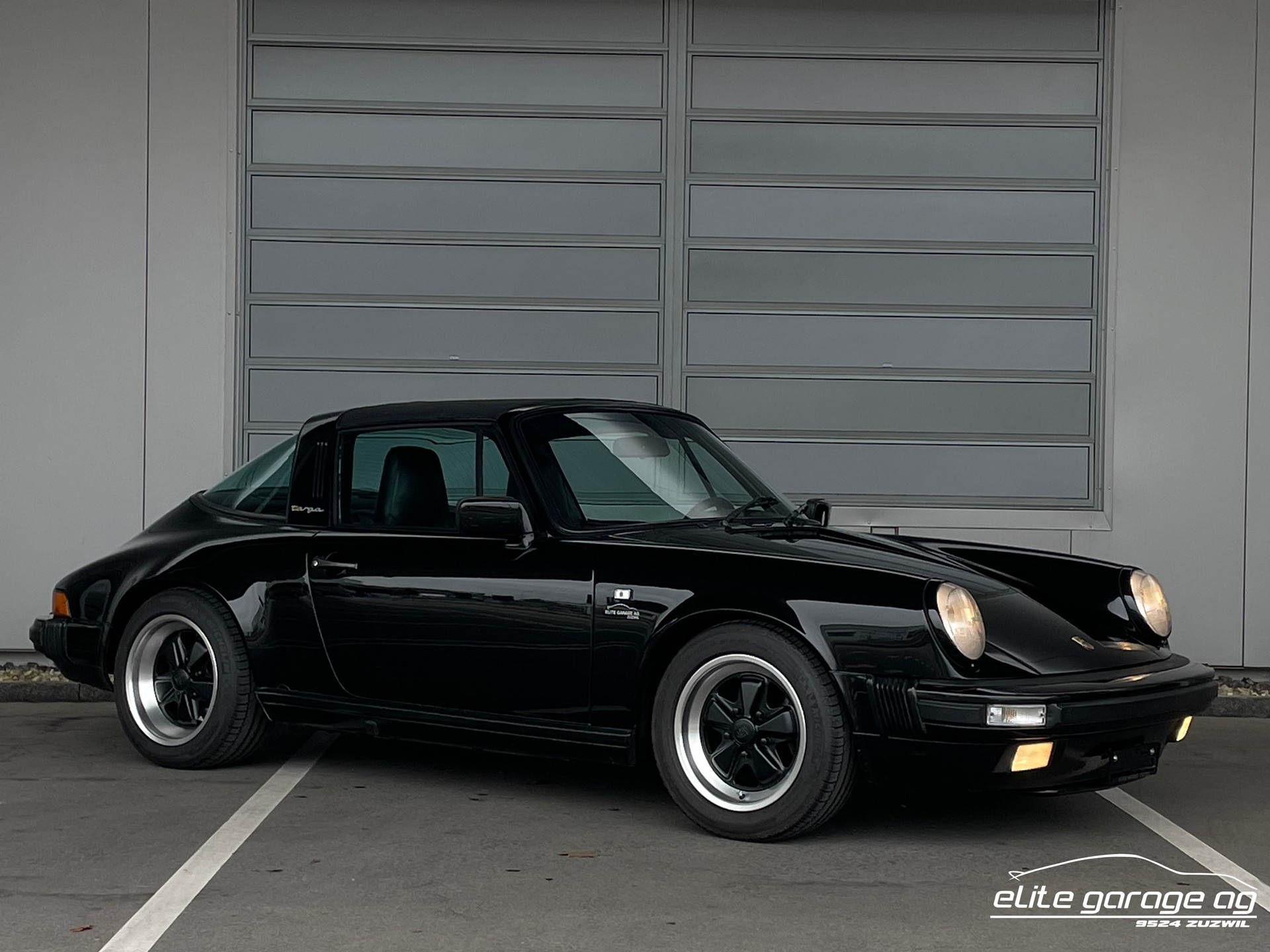 PORSCHE 911 Carrera Targa-image-6