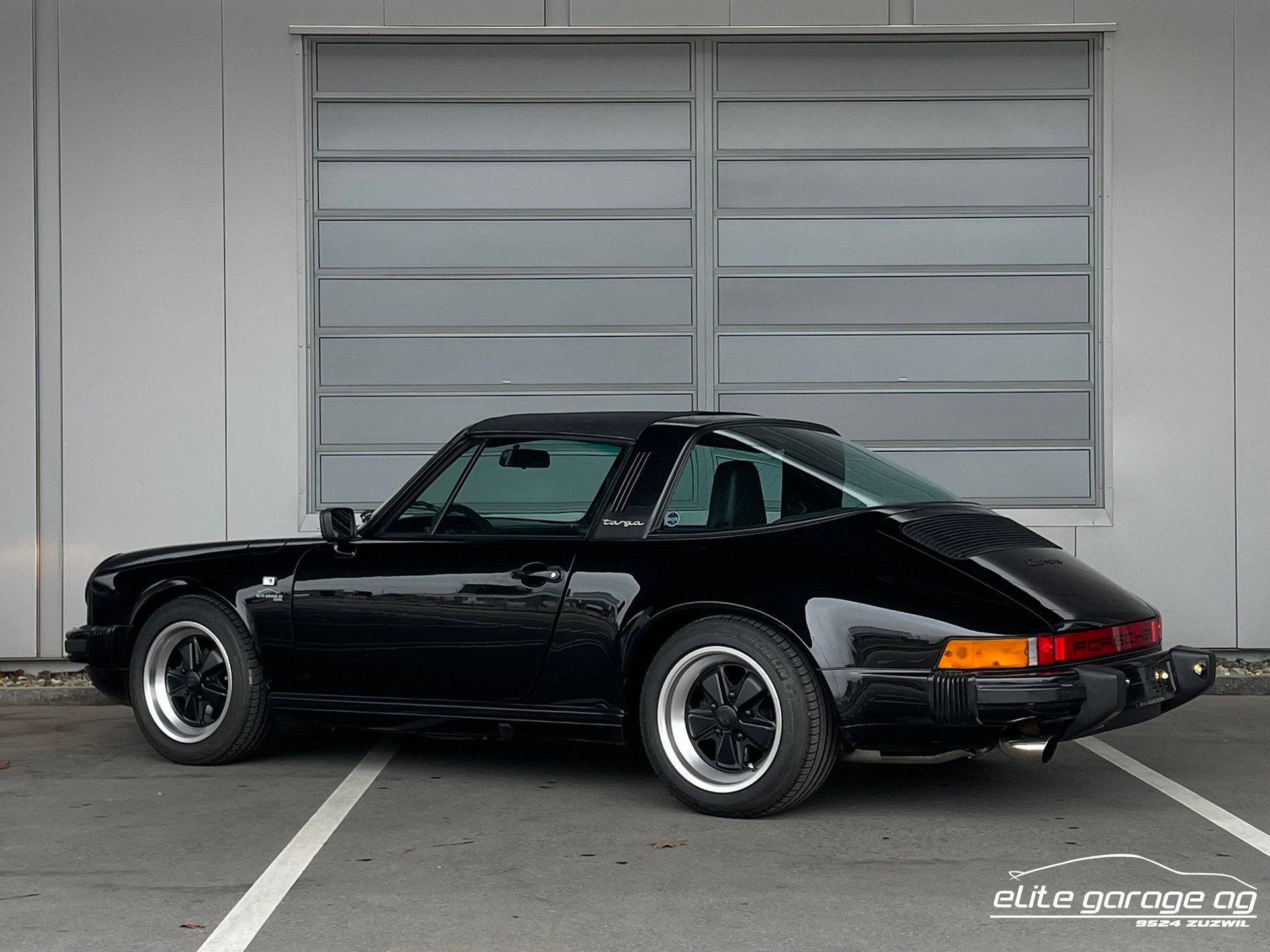 PORSCHE 911 Carrera Targa-image-2