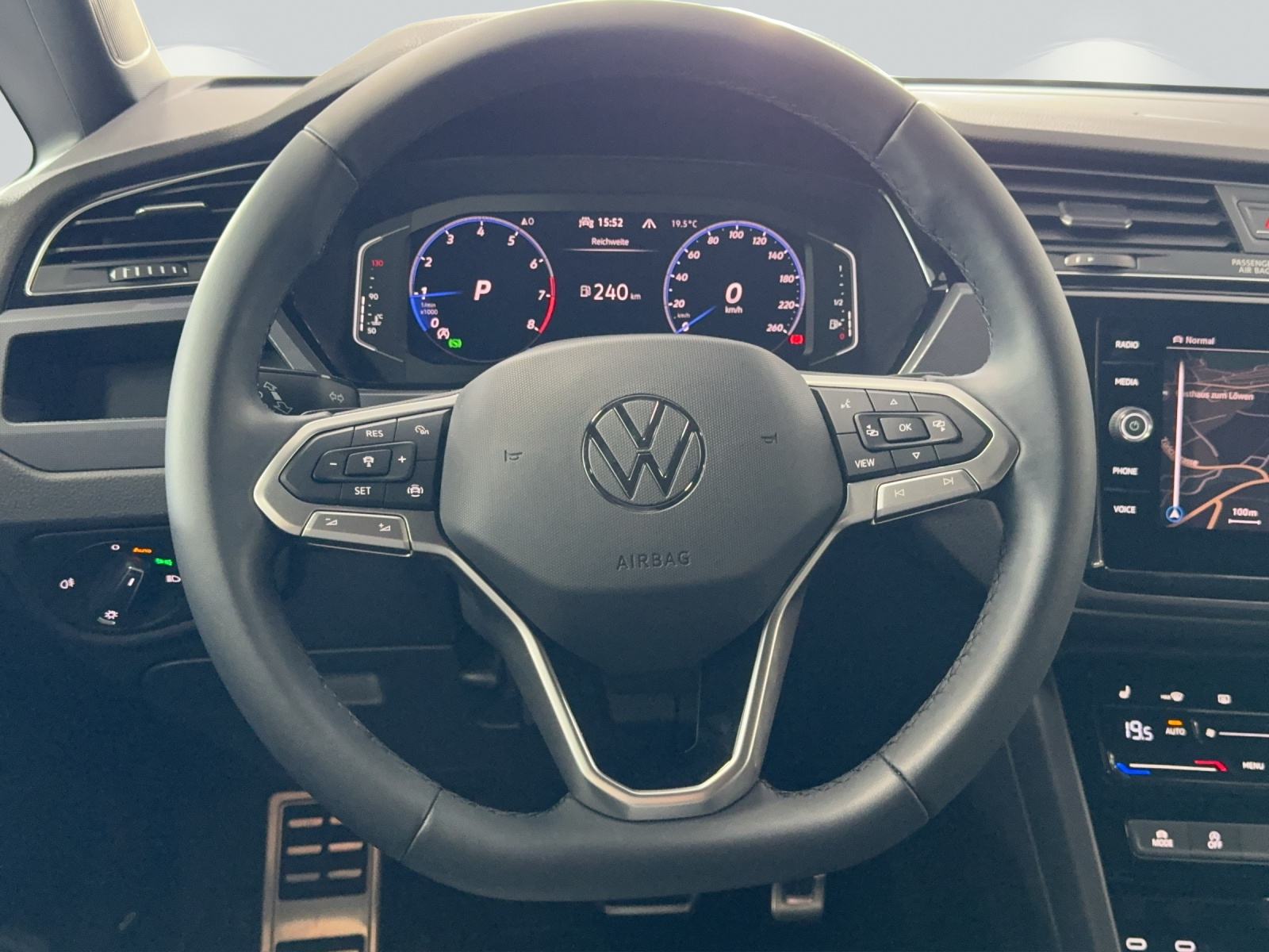 VW Touran 1.5 TSI EVO Highline DSG-image-10