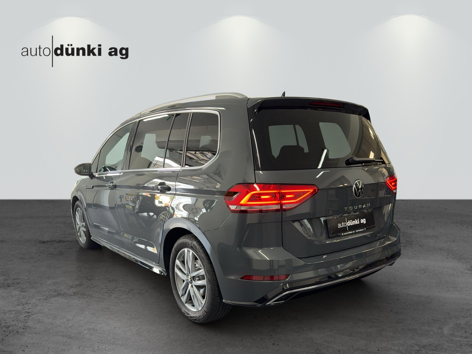 VW Touran 1.5 TSI EVO Highline DSG-image-2