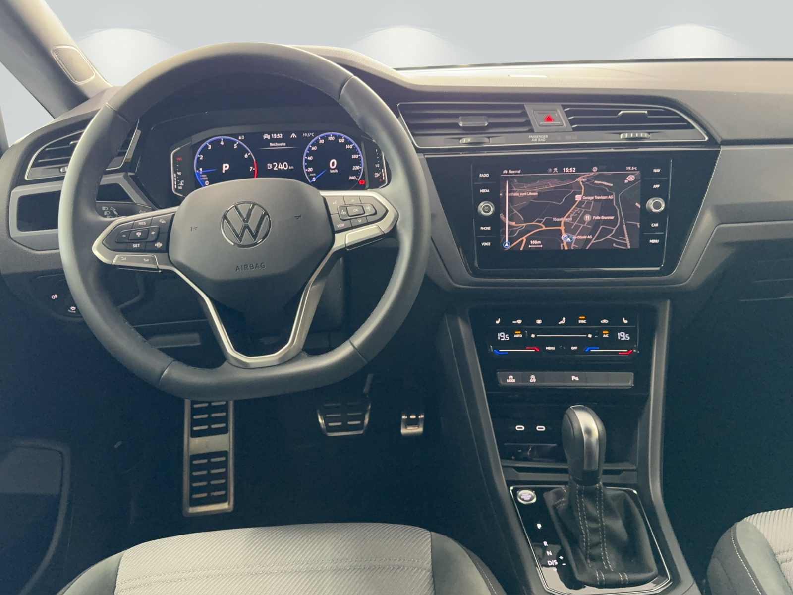 VW Touran 1.5 TSI EVO Highline DSG-image-9