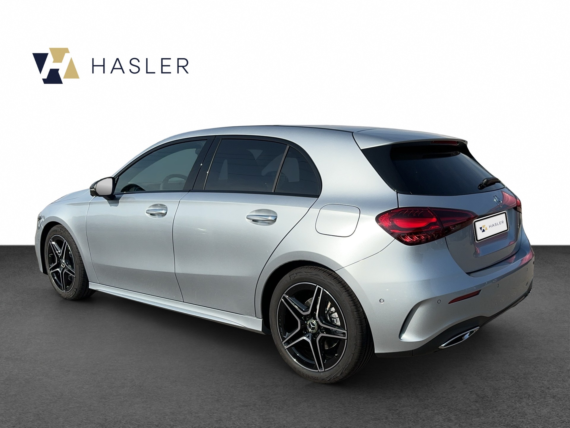 MERCEDES-BENZ A 220 4Matic 8G-DCT-image-3