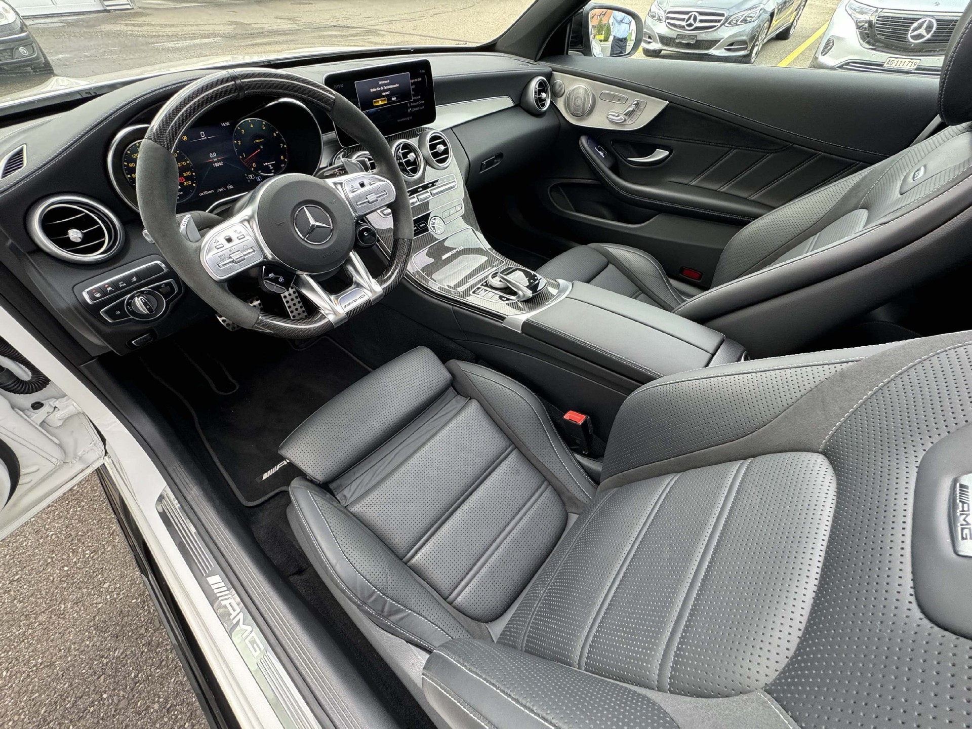 MERCEDES-BENZ C 63 S AMG Coupé-image-5
