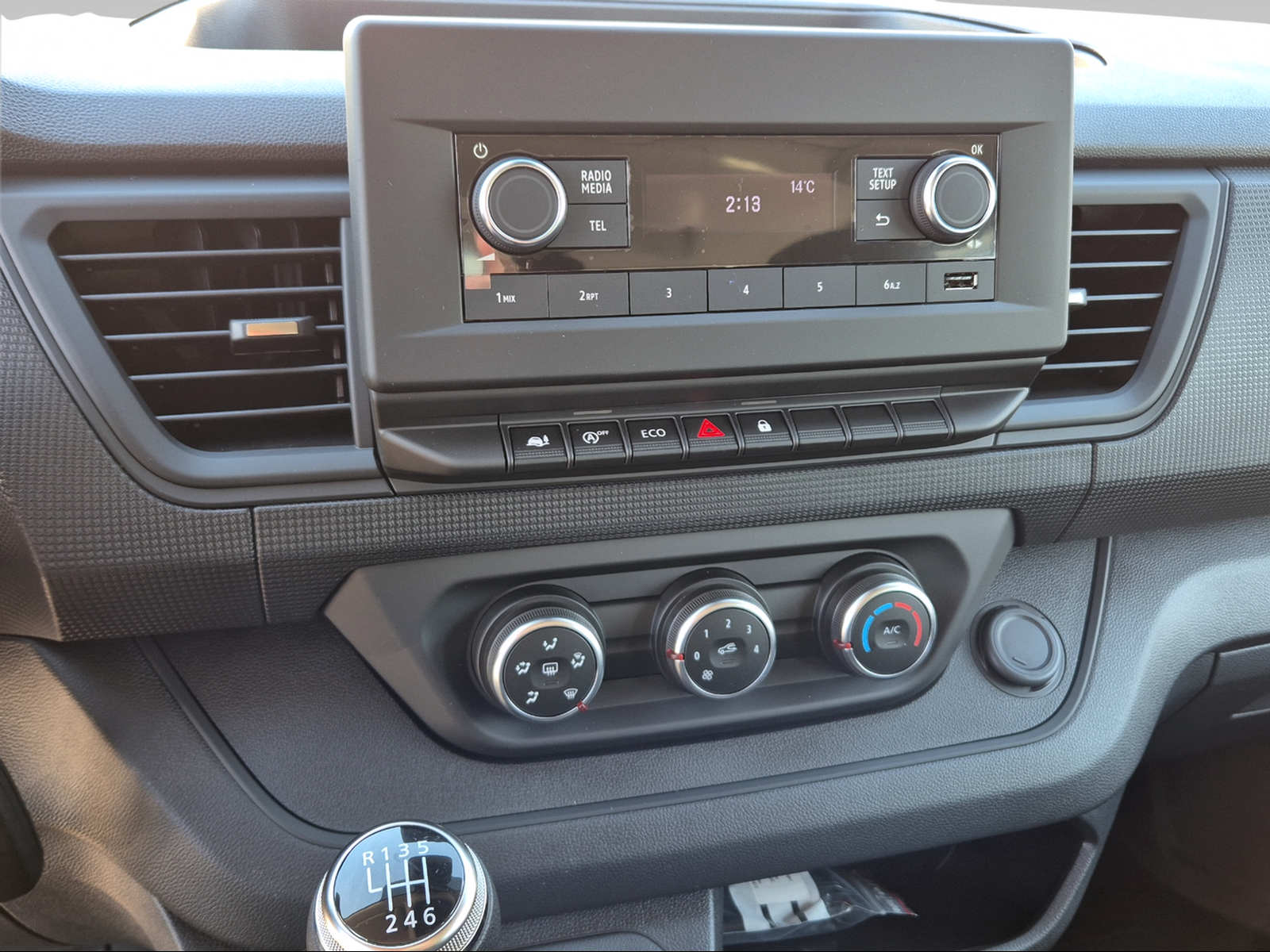 RENAULT Trafic Passenger Equilibre Blue dCi 110-image-6