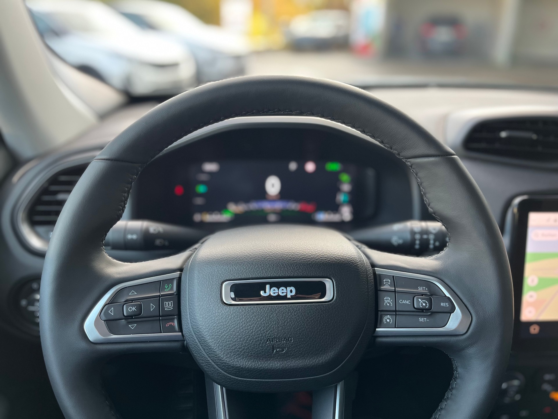 JEEP Renegade 1.3 T PHEV Summit AWD-image-6