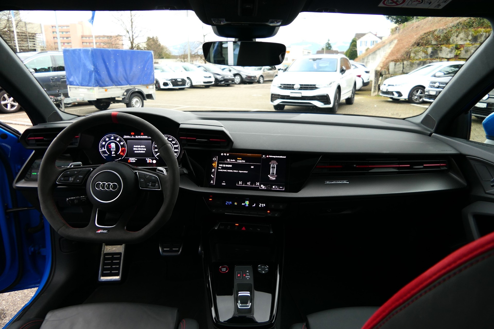 AUDI RS3 Limousine 2.5 TSI quattro S-tronic-image-6