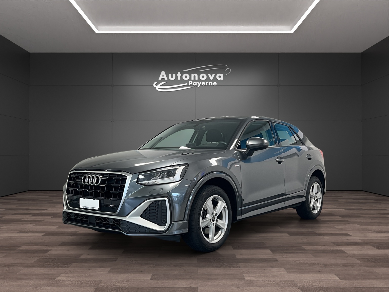 AUDI Q2 35 TDI S line quattro S-tronic-image-0