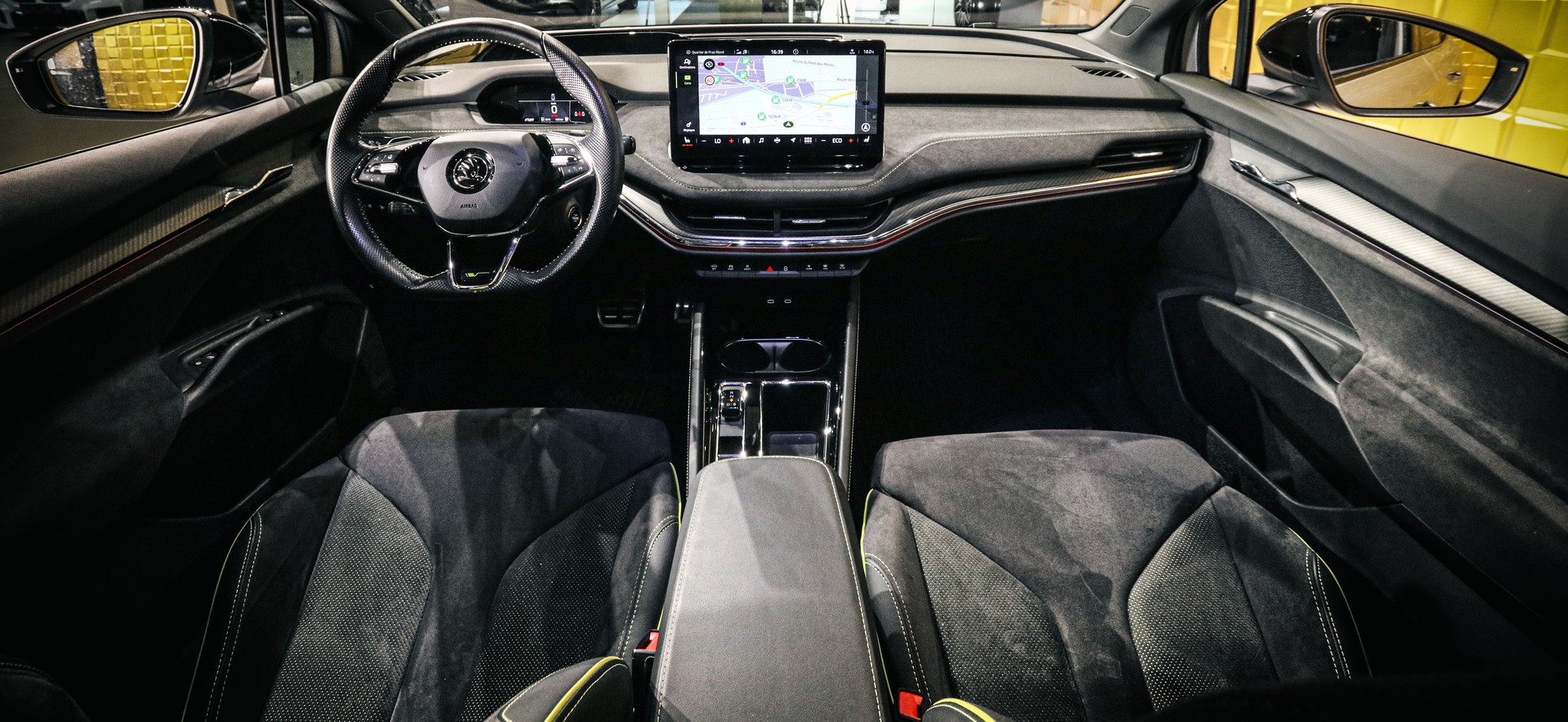 SKODA ENYAQ Coupé RS iV 80 4x4 (AHK)-image-14