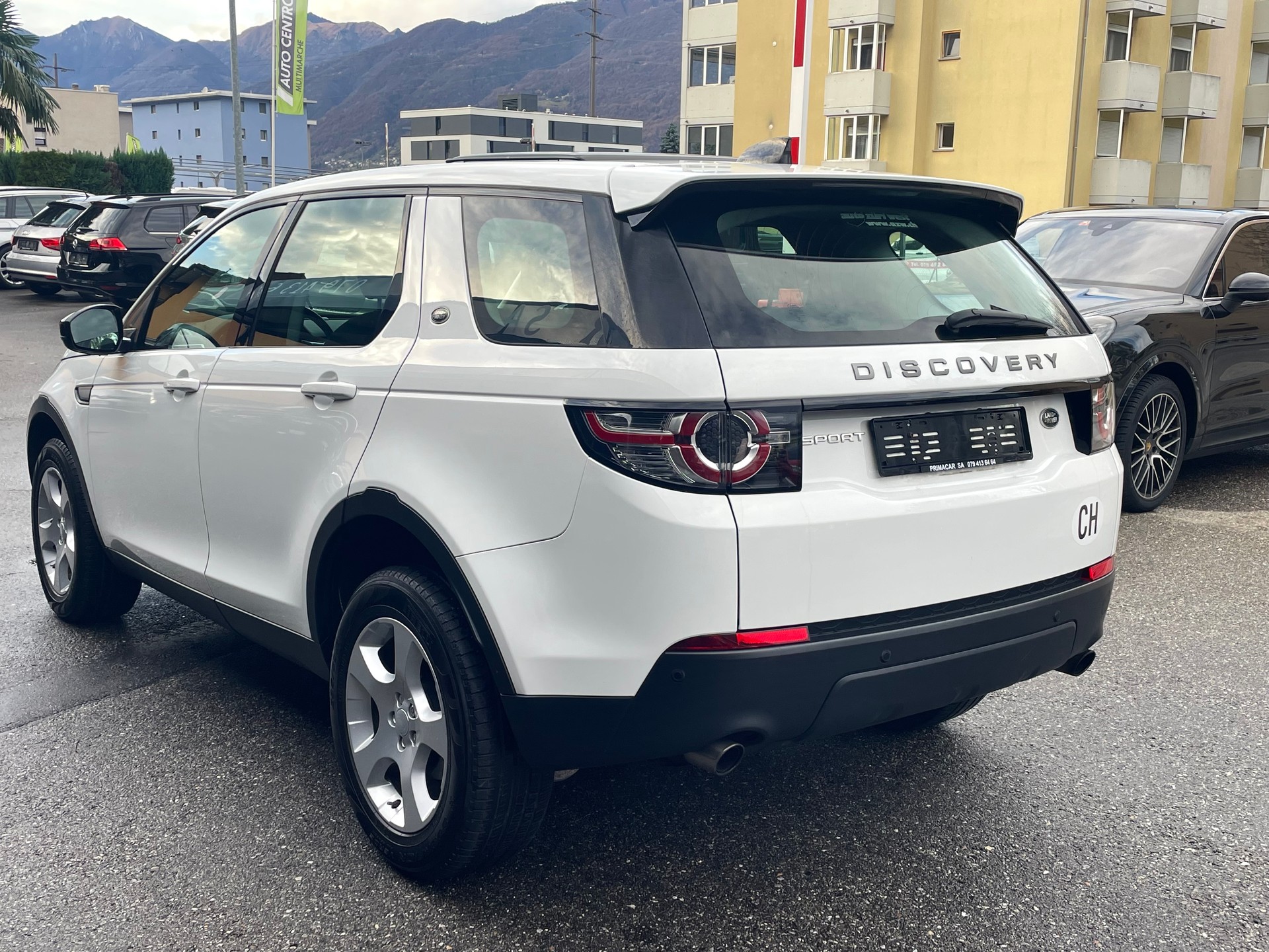 LAND ROVER Discovery Sport 2.0 Si4 SE AT9-image-6