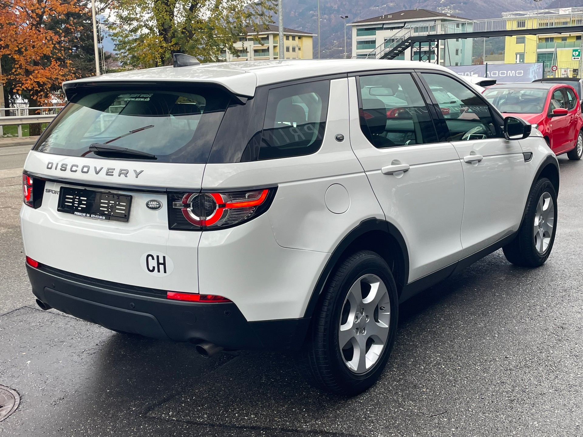 LAND ROVER Discovery Sport 2.0 Si4 SE AT9-image-8