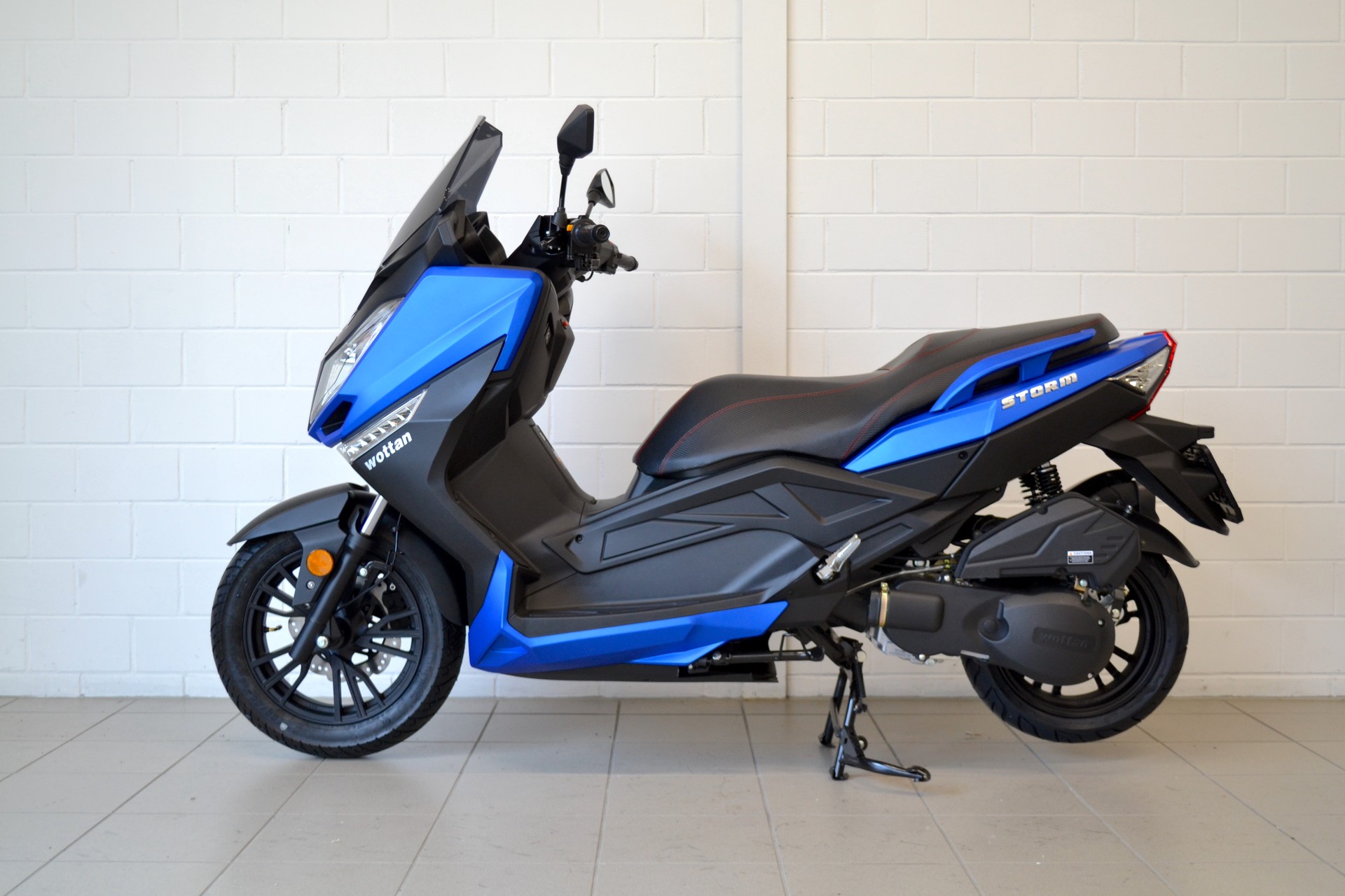 WOTTAN Wottan Strom 125 CBS-showroom-element-1