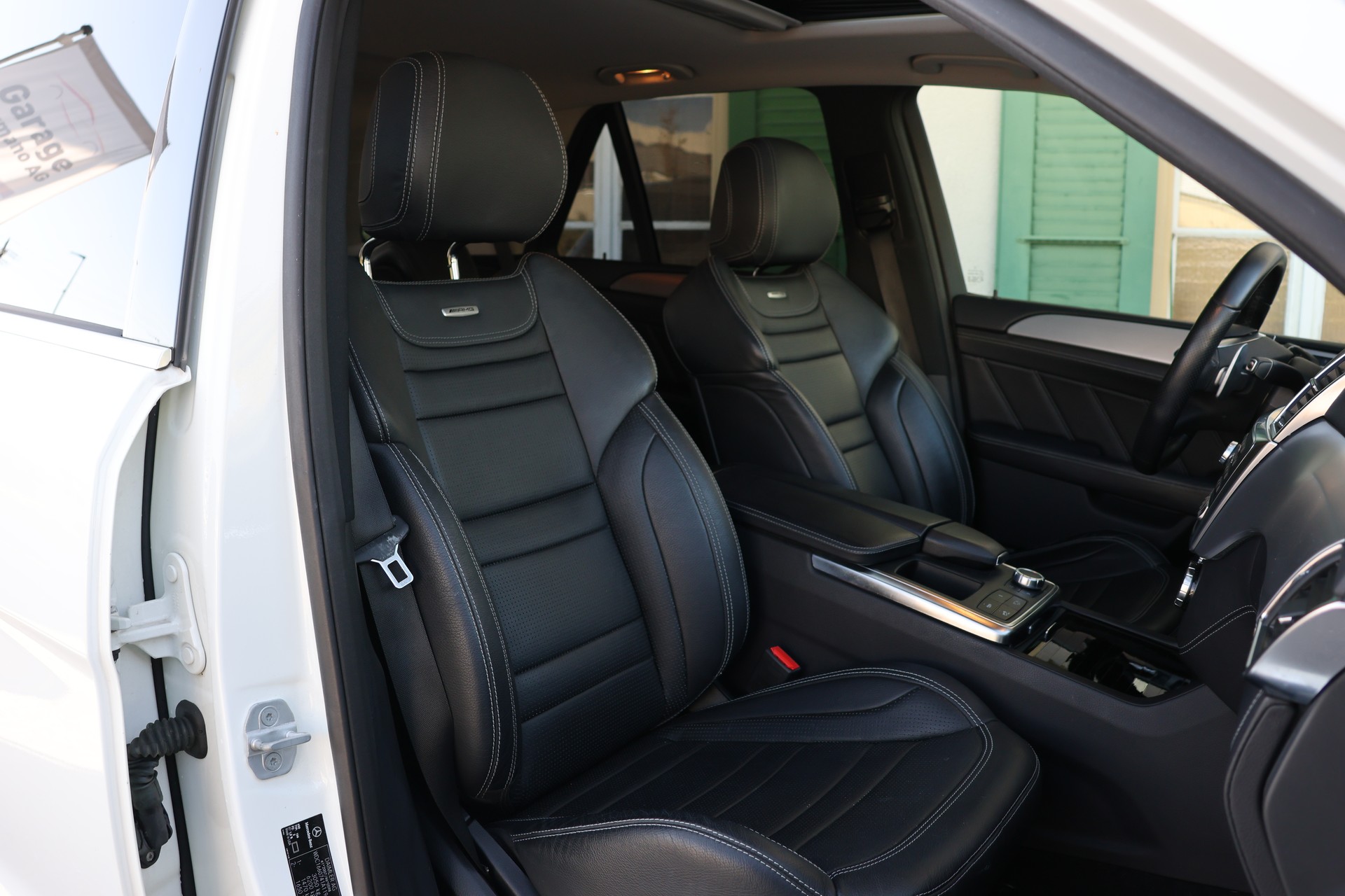MERCEDES-BENZ ML 63 AMG Executive 4Matic Speedshift (CH)-image-10
